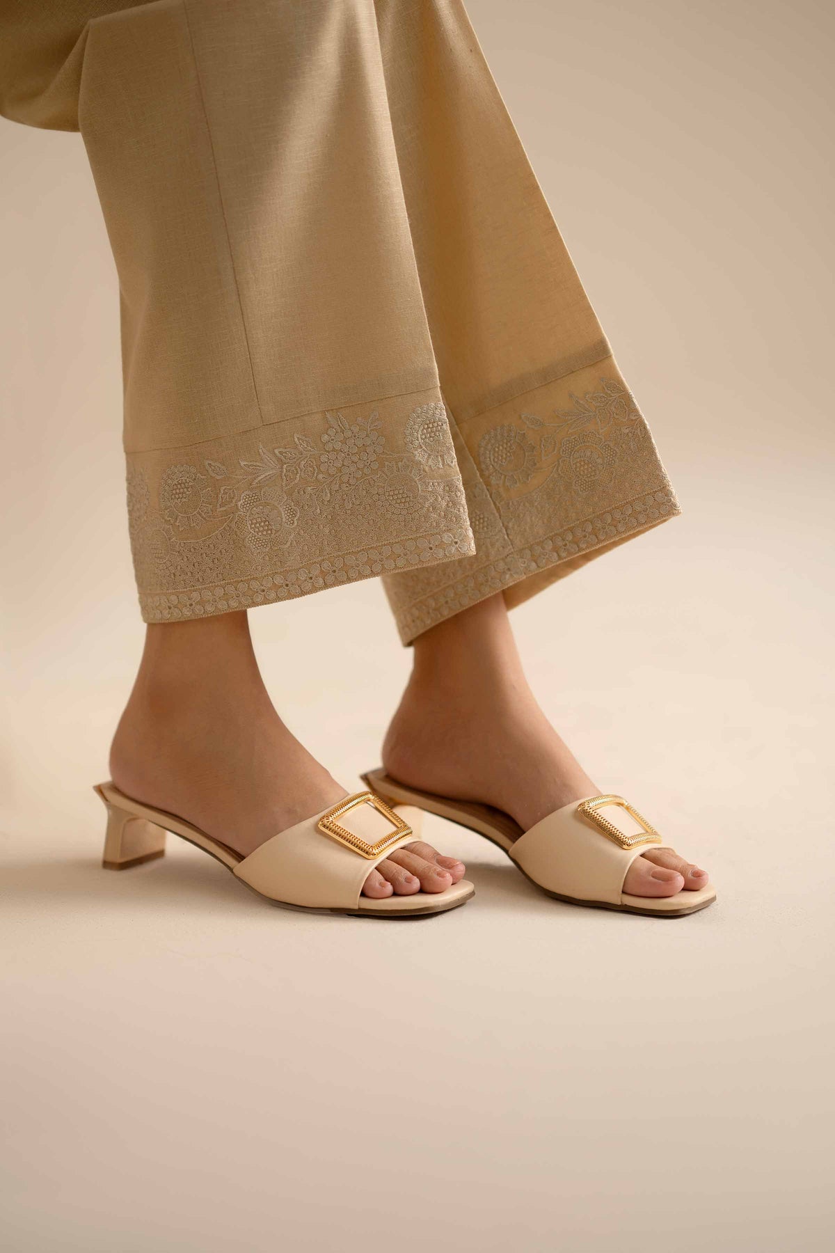 Embroidered Trousers - PW25-145 for Women - Pret Collection | Nishat | Shop Online