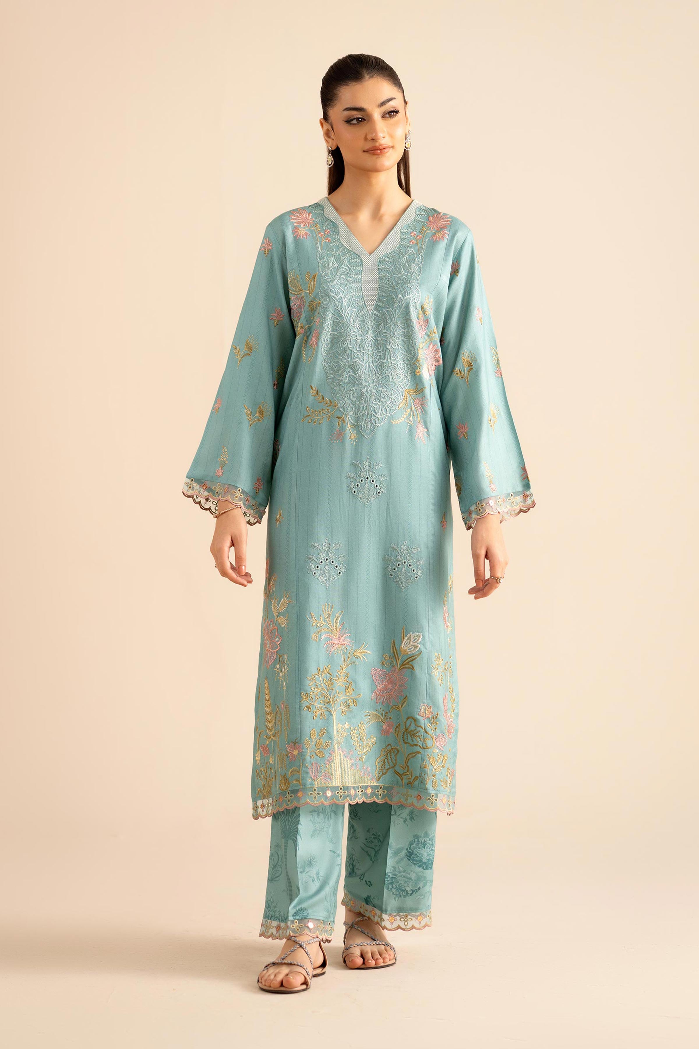 Retail Price: 14,990/-PKR