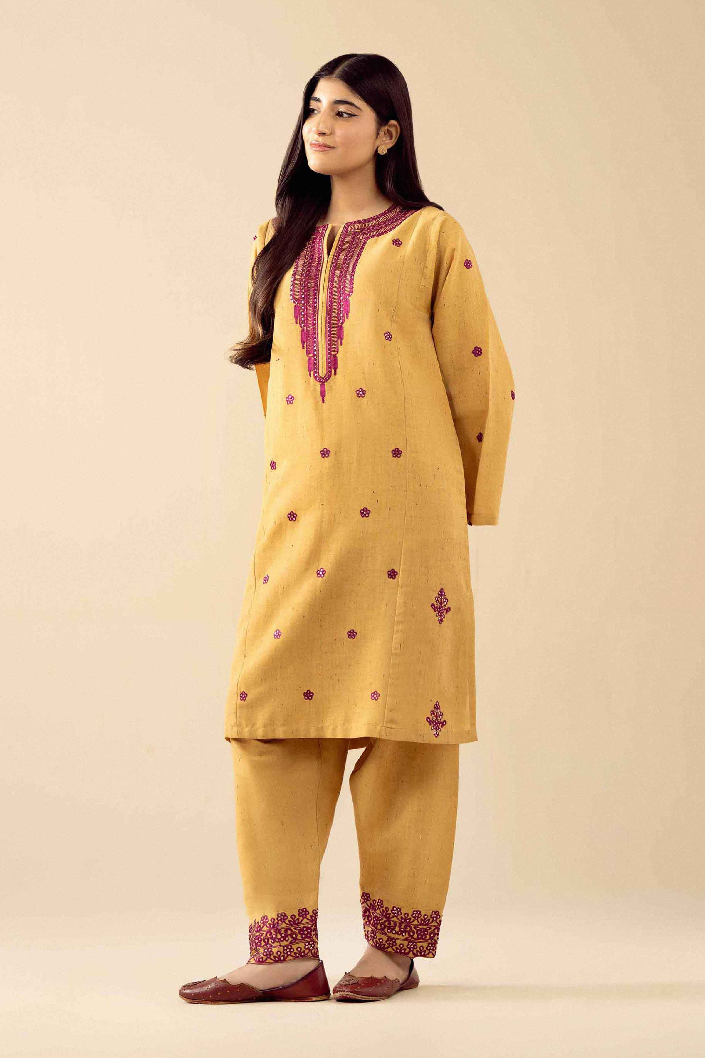 2 Piece - Embroidered Suit - PW25-270 for Women - Pret Collection | Nishat | Shop Online 