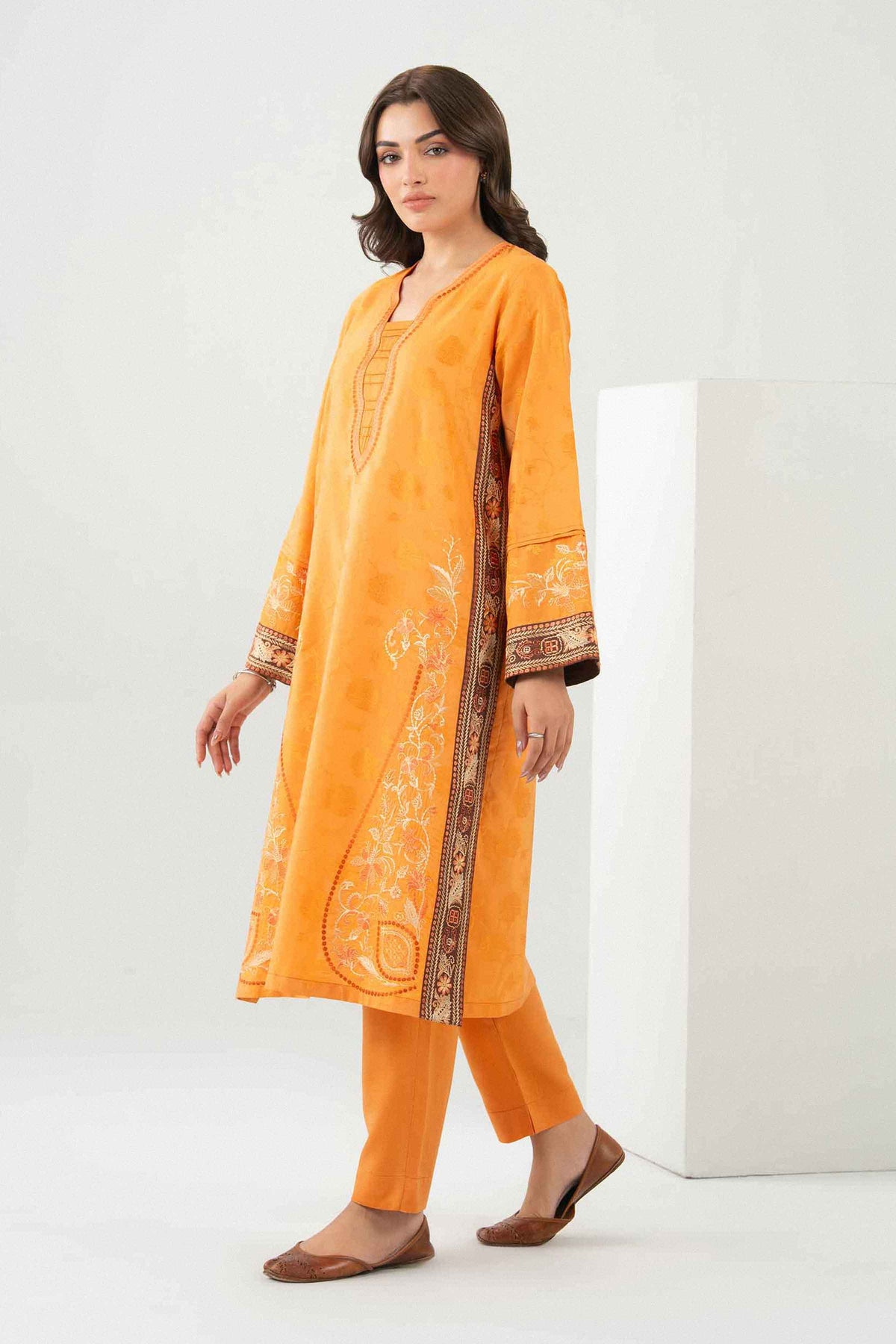 2 Piece - Embroidered Suit - PW25-336-for Women -  Pret Collection | Nishat | Shop Online 
