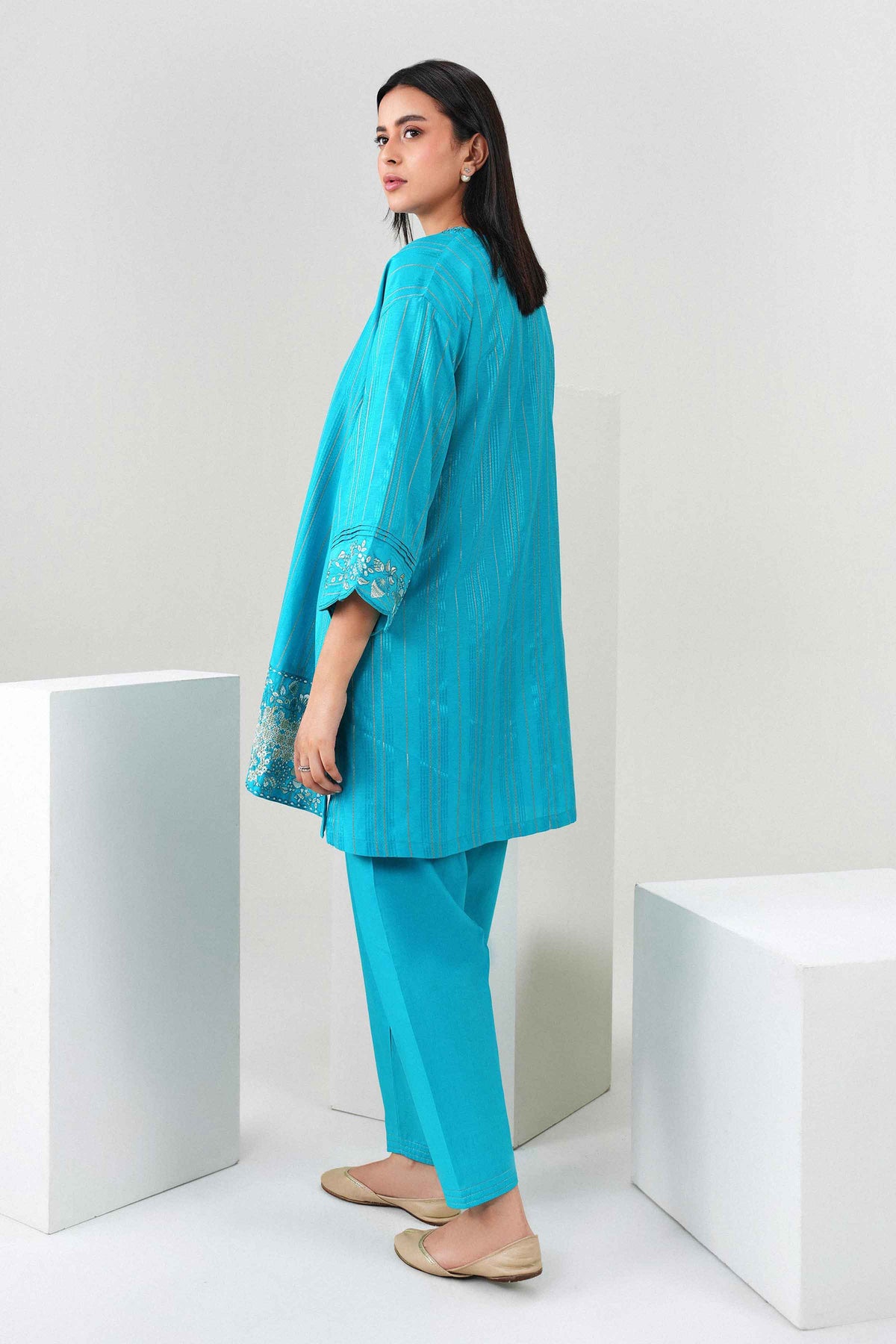 2 Piece - Embroidered Suit - PW25-368 for Women - Pret Collection | Nishat | Shop Online 