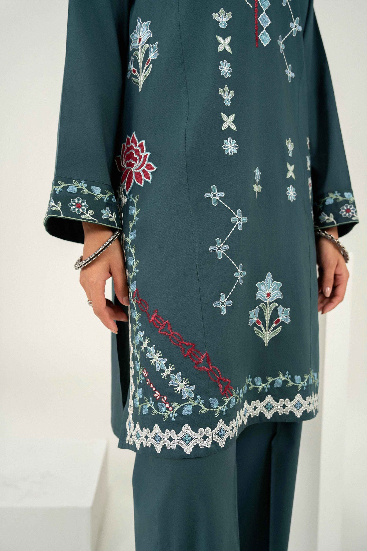 2 Piece - Embroidered Suit - PW25-390 for Women - Pret Collection | Nishat | Shop Online 