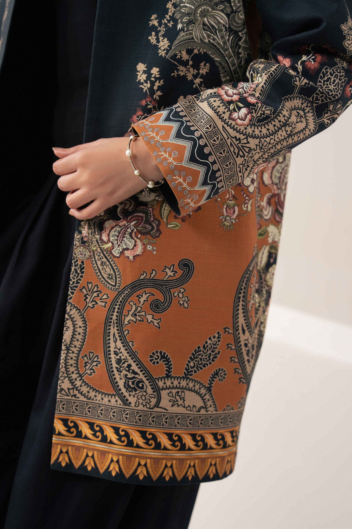 Printed Jacket - PW25-554