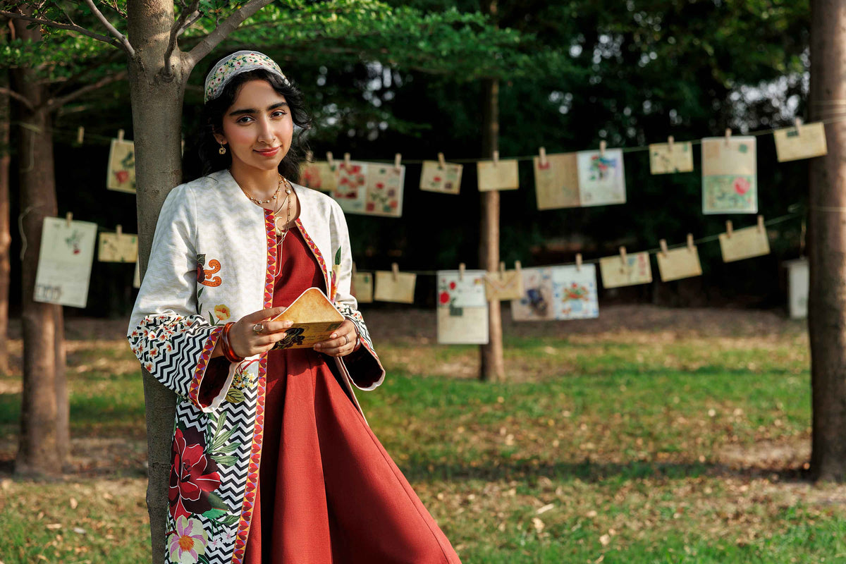 Printed Jacket - PW25-556 for Women - Pret Collection | Nishat | Shop Online 
