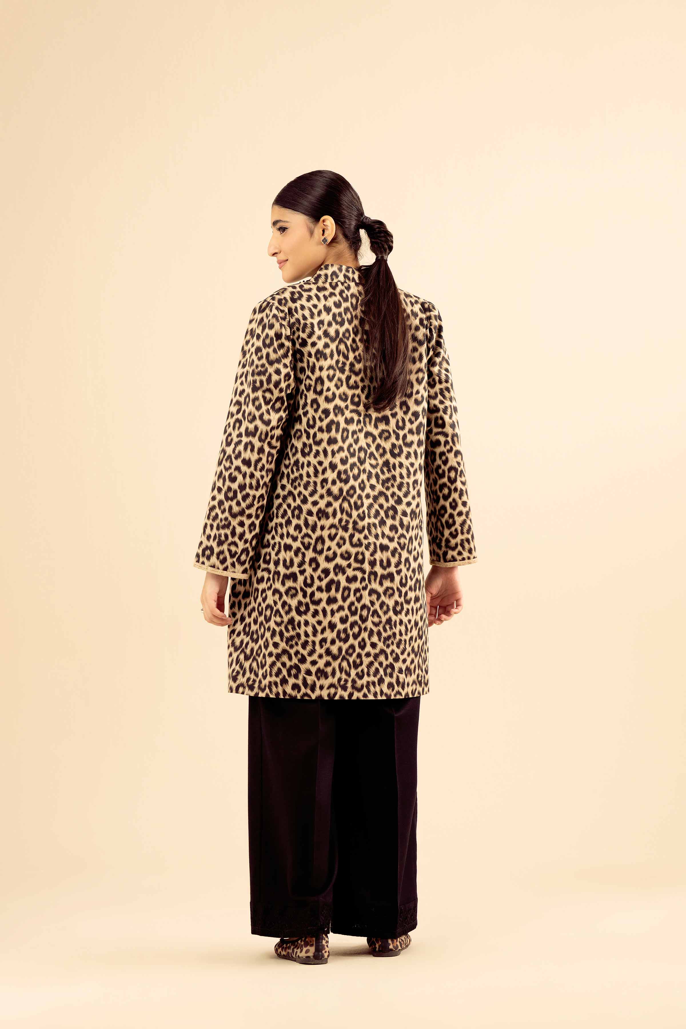 Printed Jacket - PW25-557 for Women - Pret Collection | Nishat | Shop Online