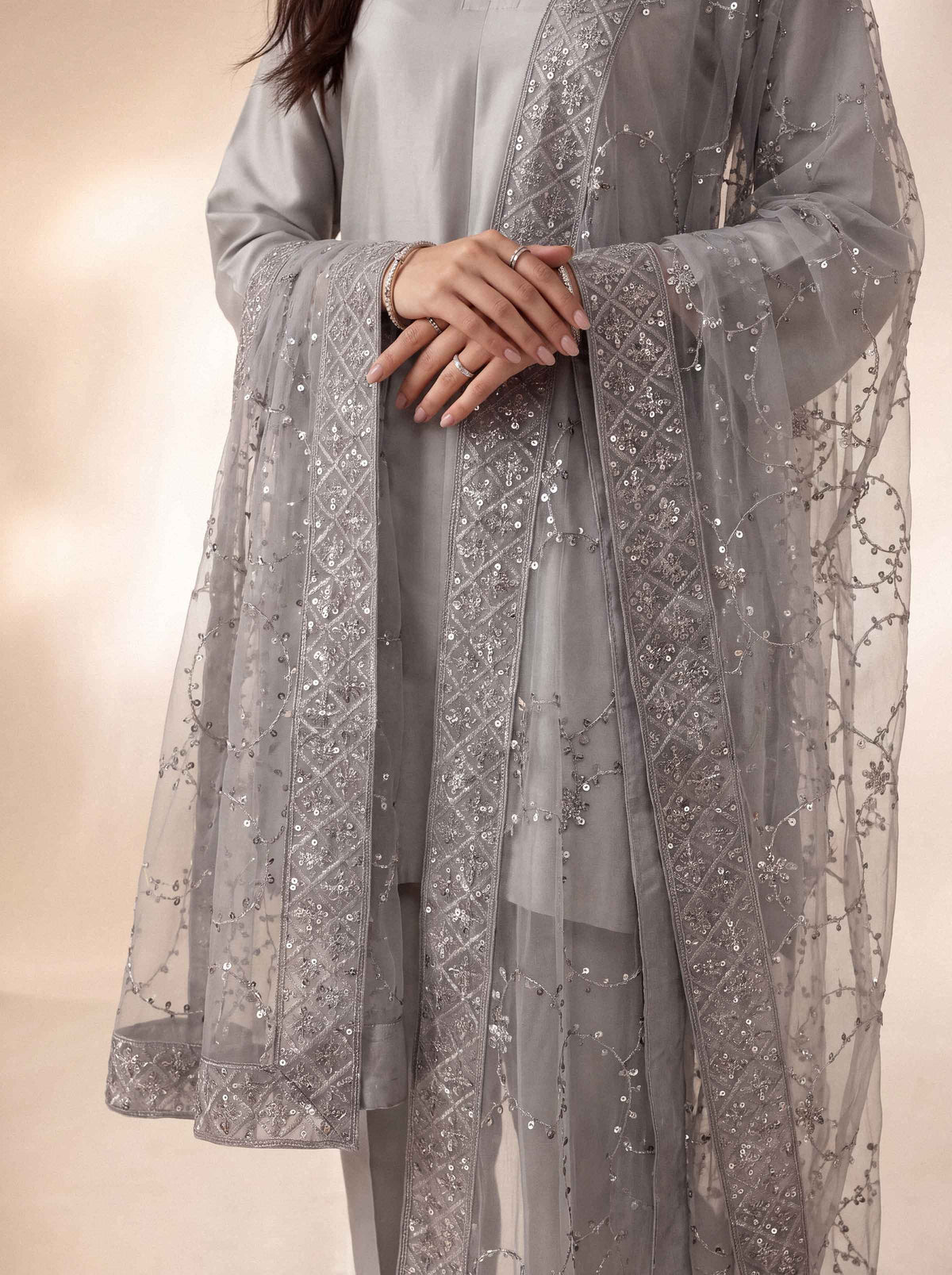 EMBROIDERED DUPATTA - ST1DE-LUXE26WV1-4