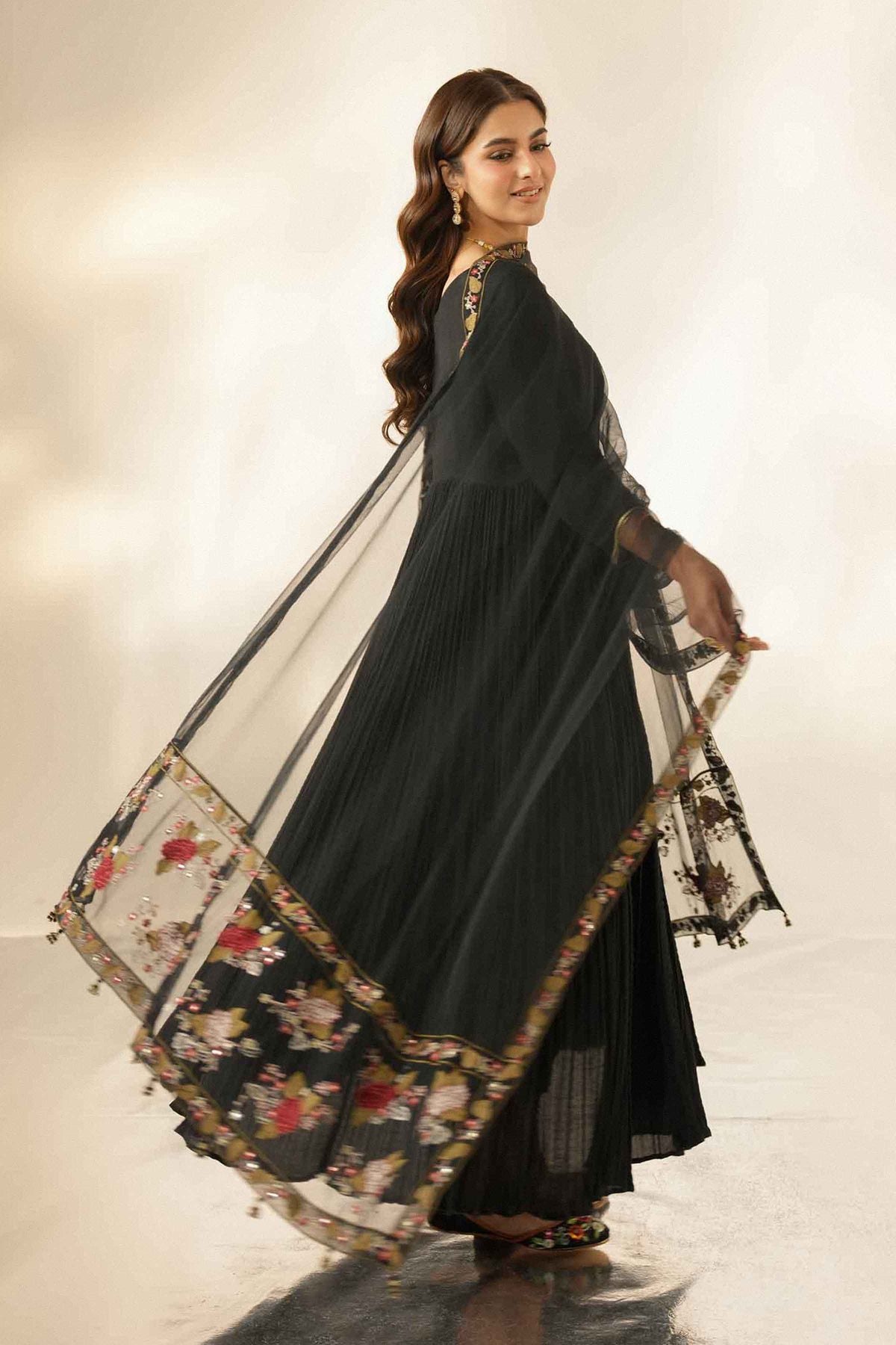 Embroidered Dupatta - ST1DE-LUXE26WV1-5  for Women - Pret Collection | Nishat | Shop Online