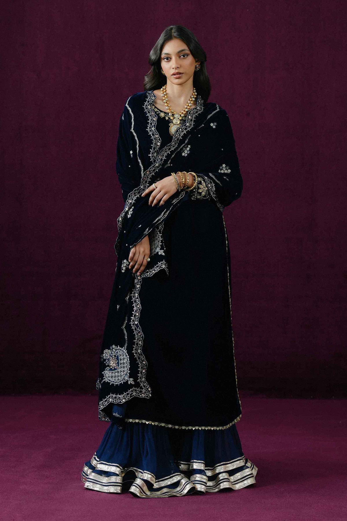 EMBROIDERED SHAWL - ST1PE-BOUT26WV1-20 for Women - Boutique Collection | Nishat | Shop Online 