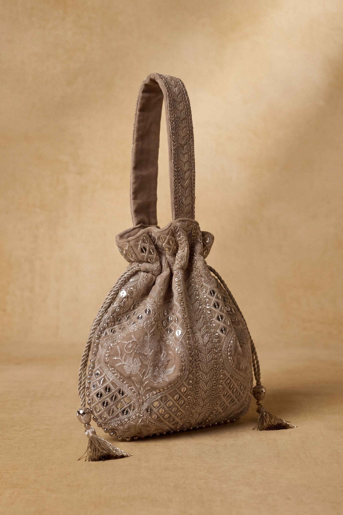 Embroidered Pouch - ST1PE-BOUT26WV1-7  for Women - Boutique Collection | Nishat | Shop Online
