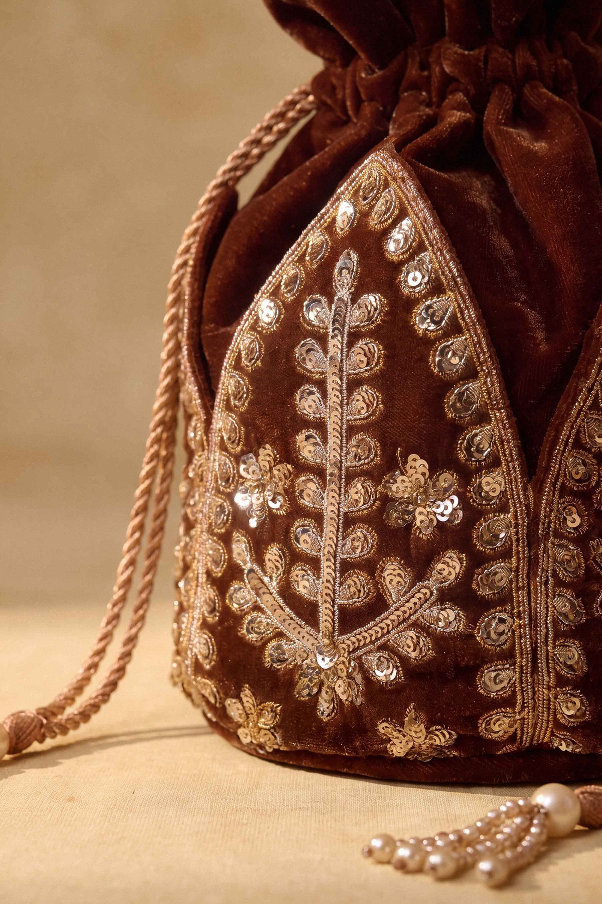 Embroidered Pouch - ST1PE-LUXE26WV1-1  for Women - Pret Collection | Nishat | Shop Online