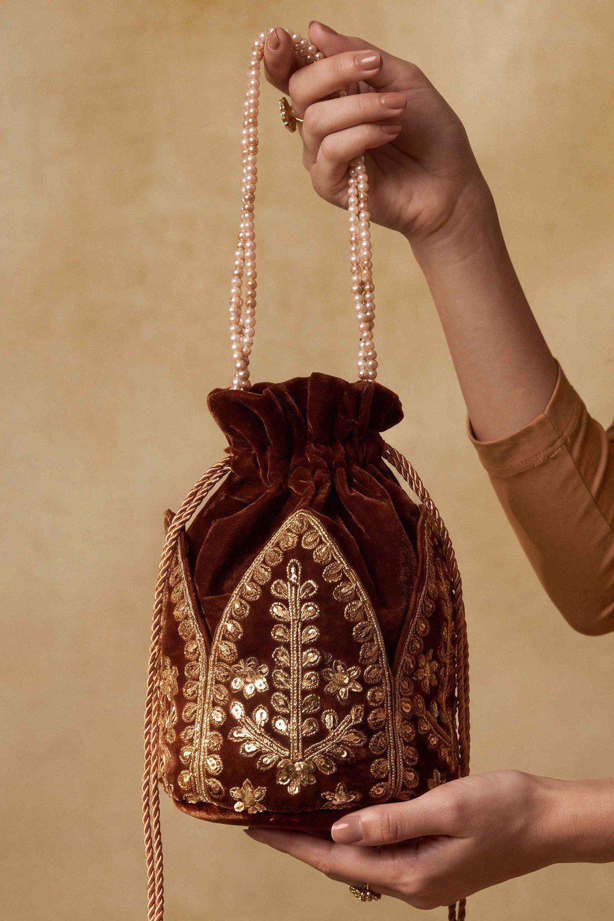 Embroidered Pouch - ST1PE-LUXE26WV1-1  for Women - Pret Collection | Nishat | Shop Online