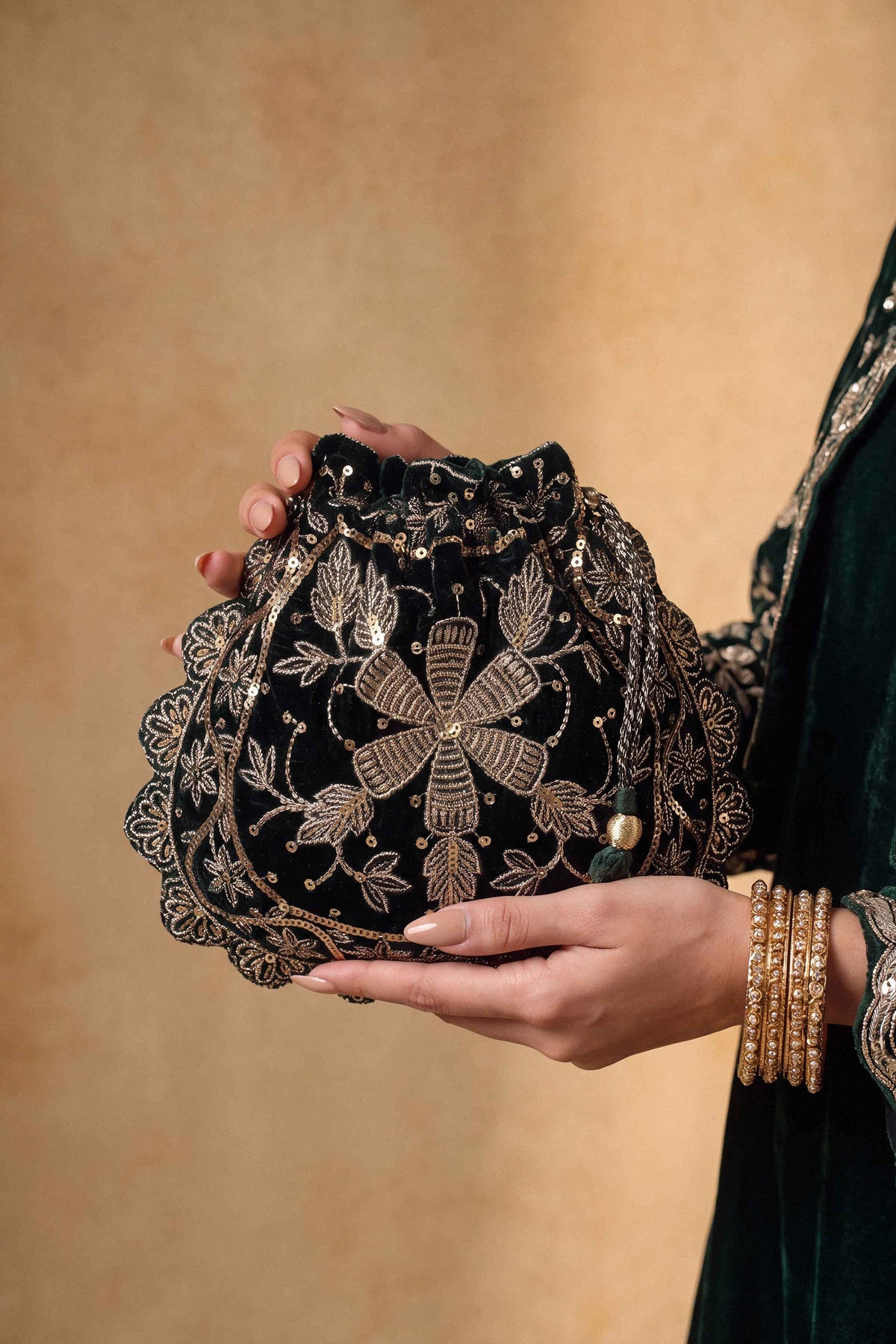 Embroidered Pouch - ST1PE-LUXE26WV1-7  for Women - Pret Collection | Nishat | Shop Online