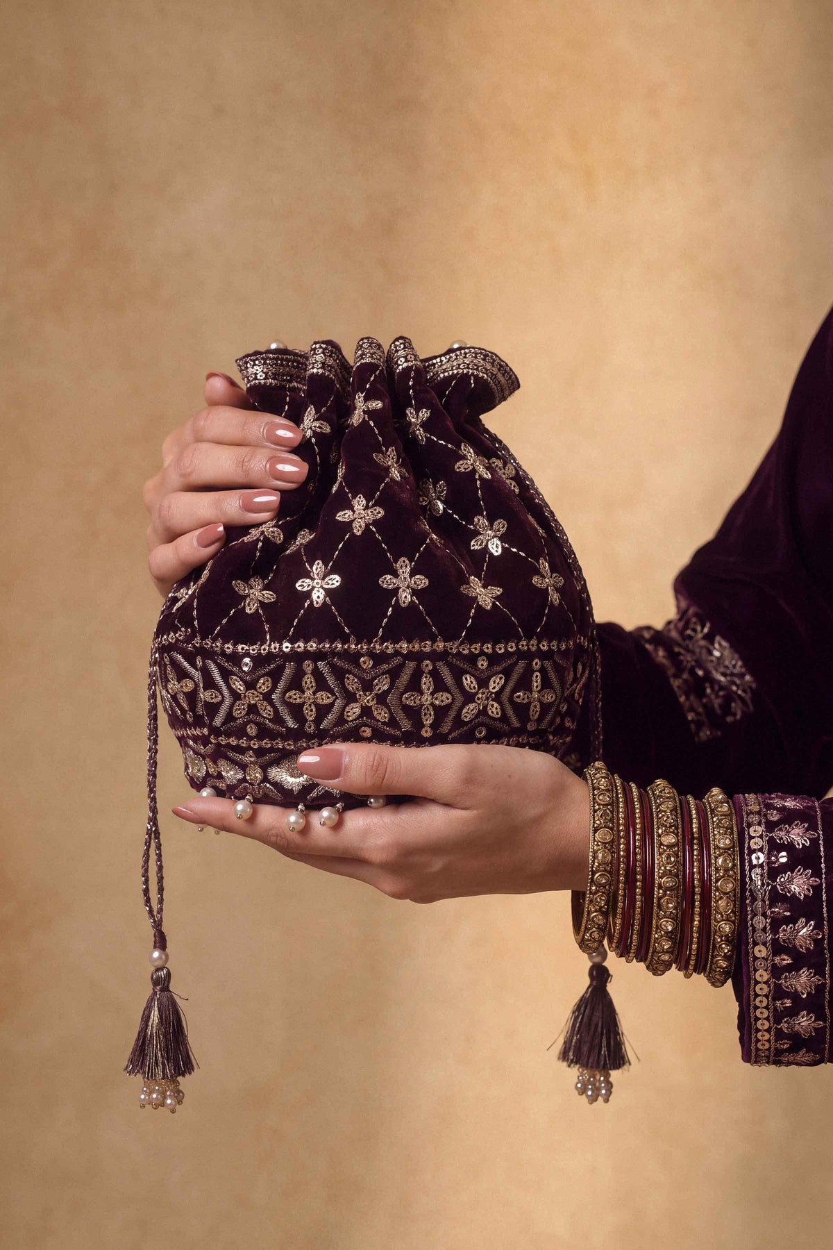 Embroidered Pouch - ST1PE-LUXE26WV2-9  for Women - Pret Collection | Nishat | Shop Online