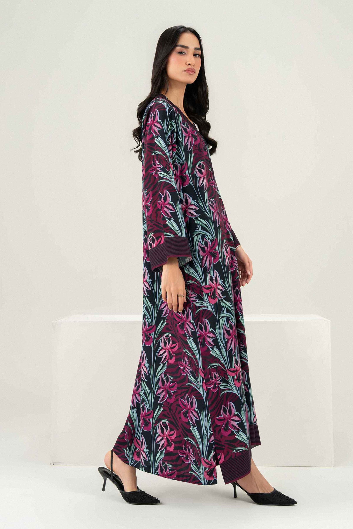 Printed Jalabiya - ST1S-JALA26WV2-14 for Women -  Pret Collection | Nishat | Shop Online