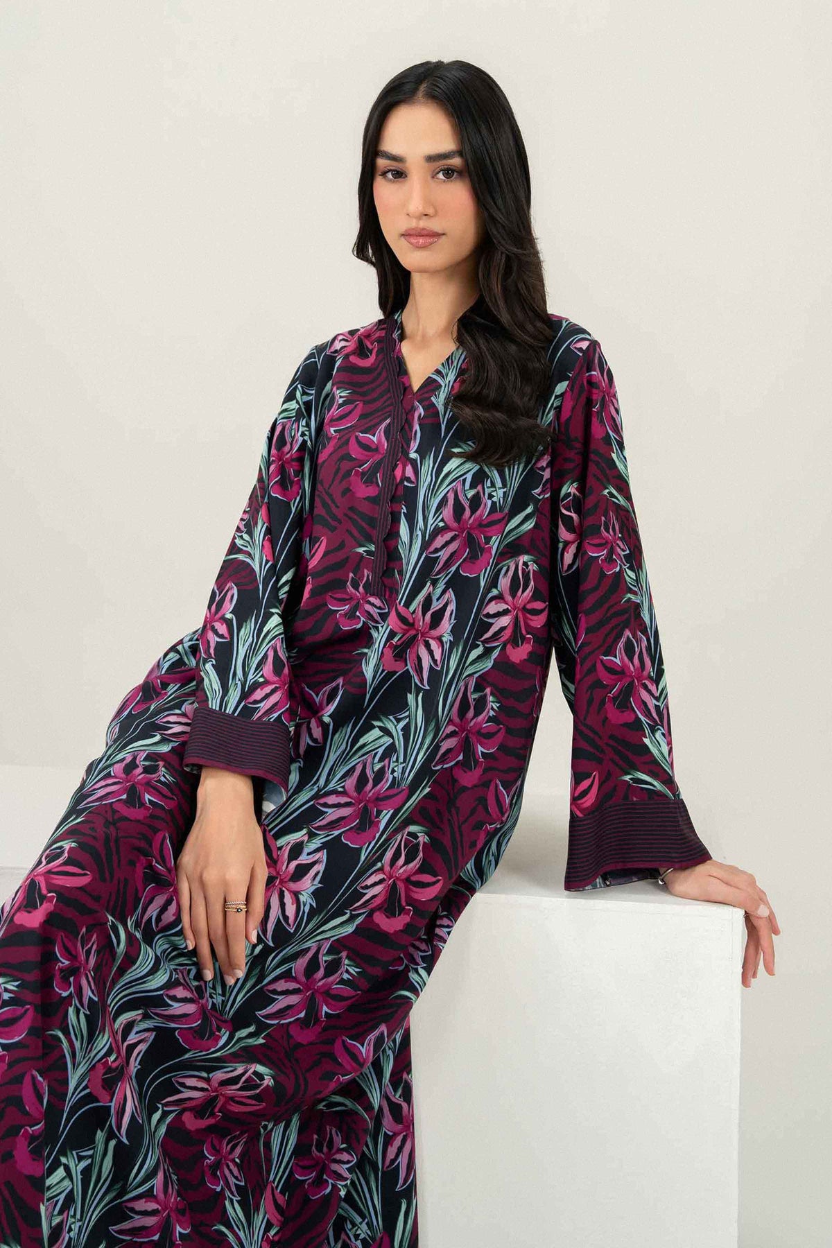Printed Jalabiya - ST1S-JALA26WV2-14 for Women -  Pret Collection | Nishat | Shop Online