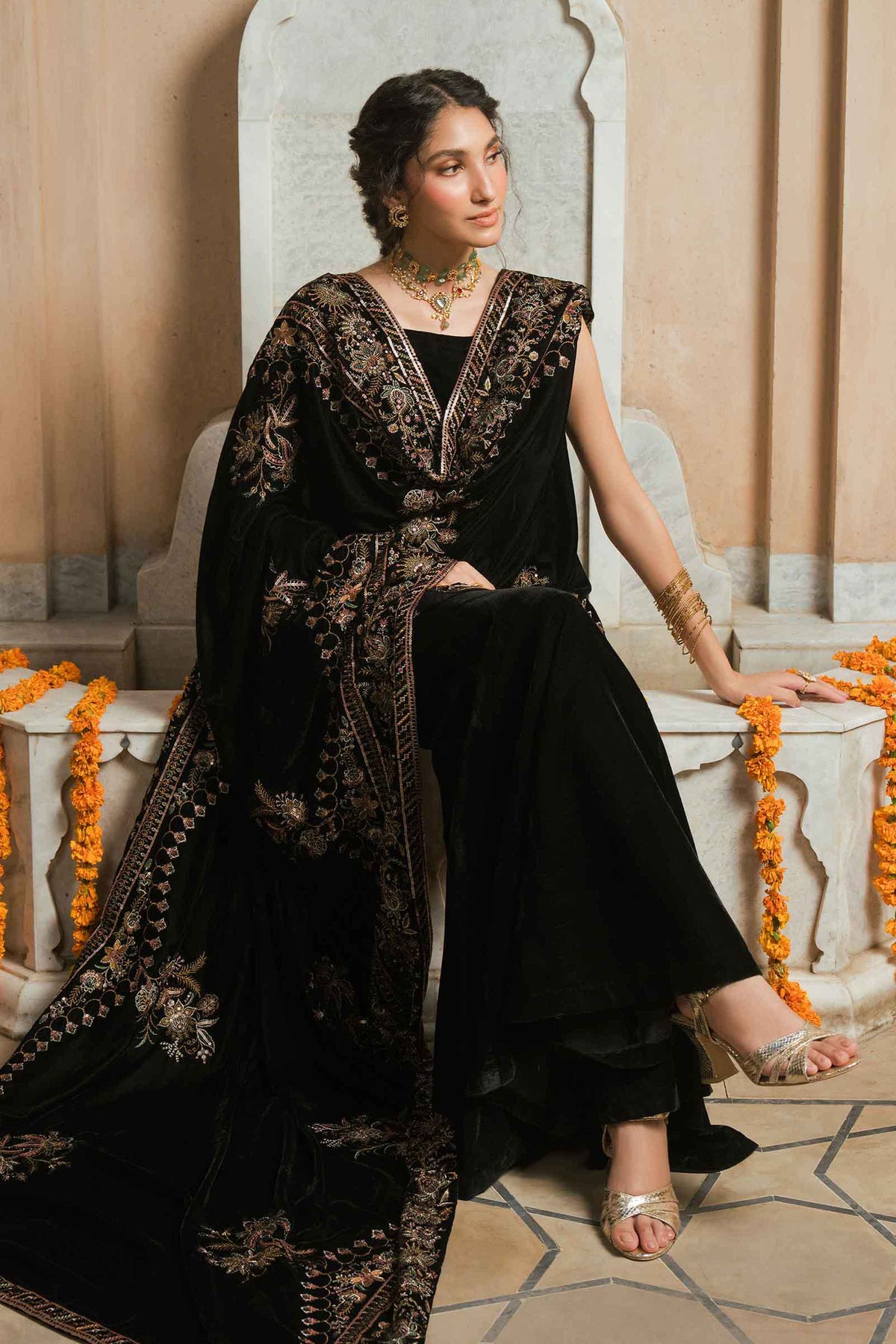 Embroidered Shawl - ST1SE-LUXE26WV1-1  for Women - Pret Collection | Nishat | Shop Online