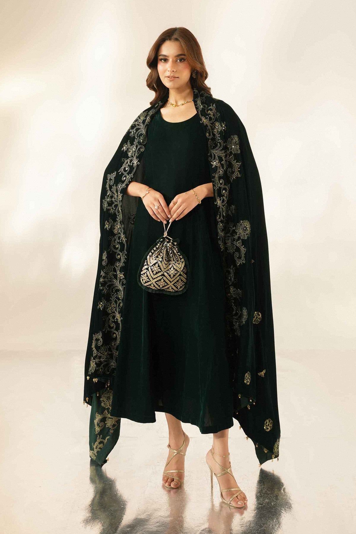 Embroidered Shawl - ST1SE-LUXE26WV1-3  for Women - Pret Collection | Nishat | Shop Online