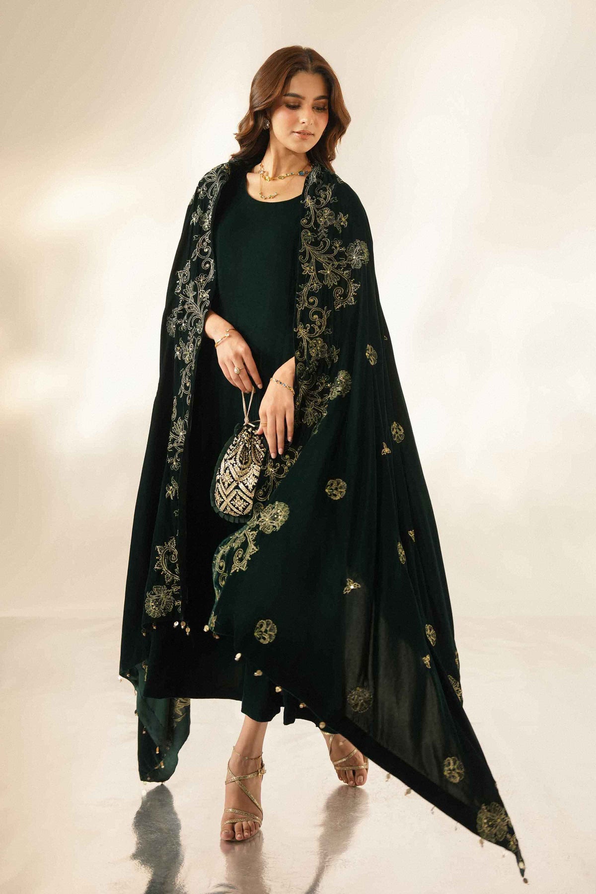 Embroidered Shawl - ST1SE-LUXE26WV1-3  for Women - Pret Collection | Nishat | Shop Online