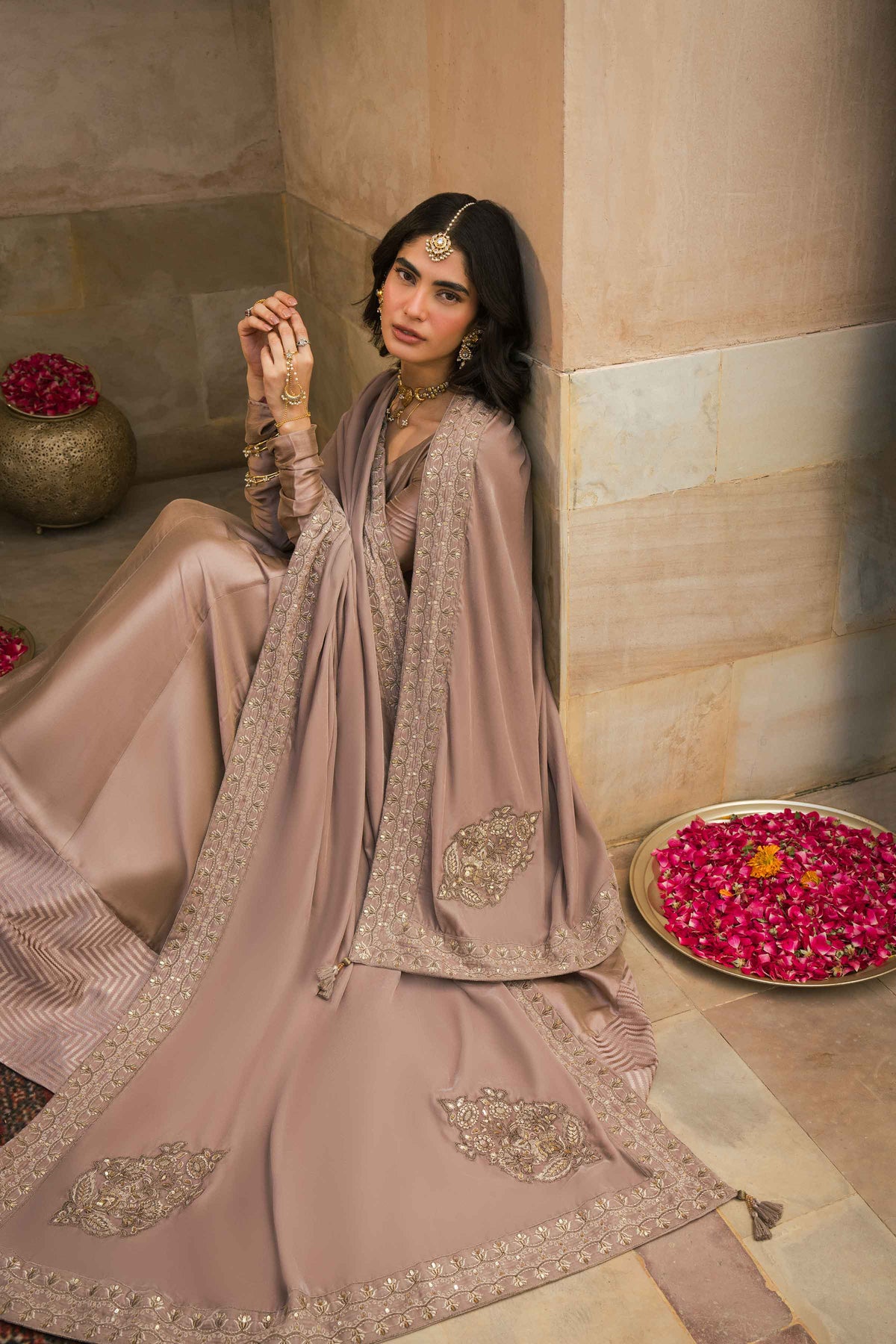Embroidered Shawl - ST1SE-LUXE26WV1-4  for Women - Pret Collection | Nishat | Shop Online
