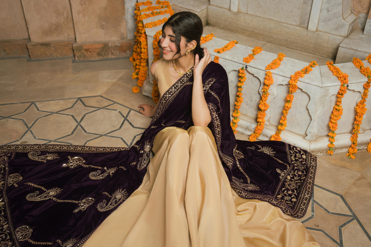 Embroidered Shawl - ST1SE-LUXE26WV1-7  for Women - Pret Collection | Nishat | Shop Online