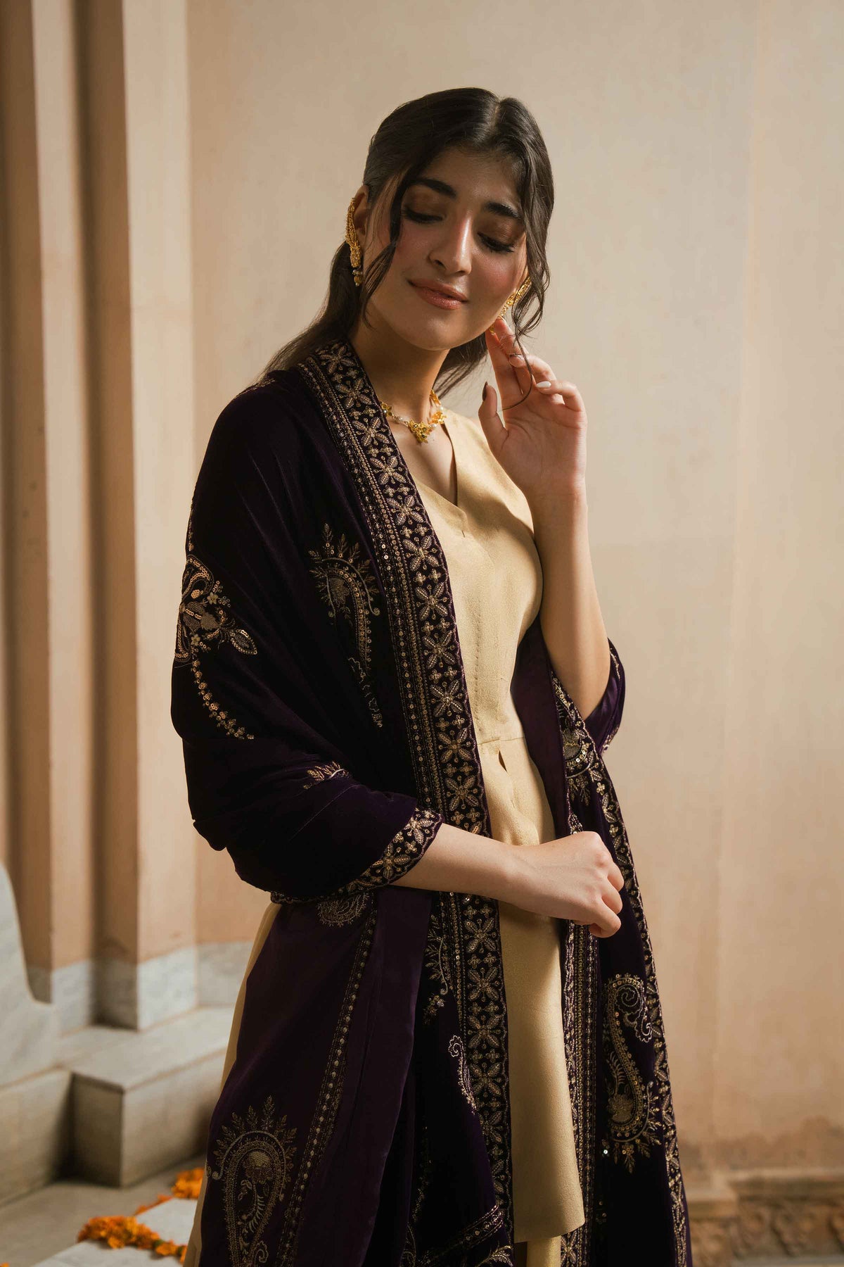 Embroidered Shawl - ST1SE-LUXE26WV1-7  for Women - Pret Collection | Nishat | Shop Online