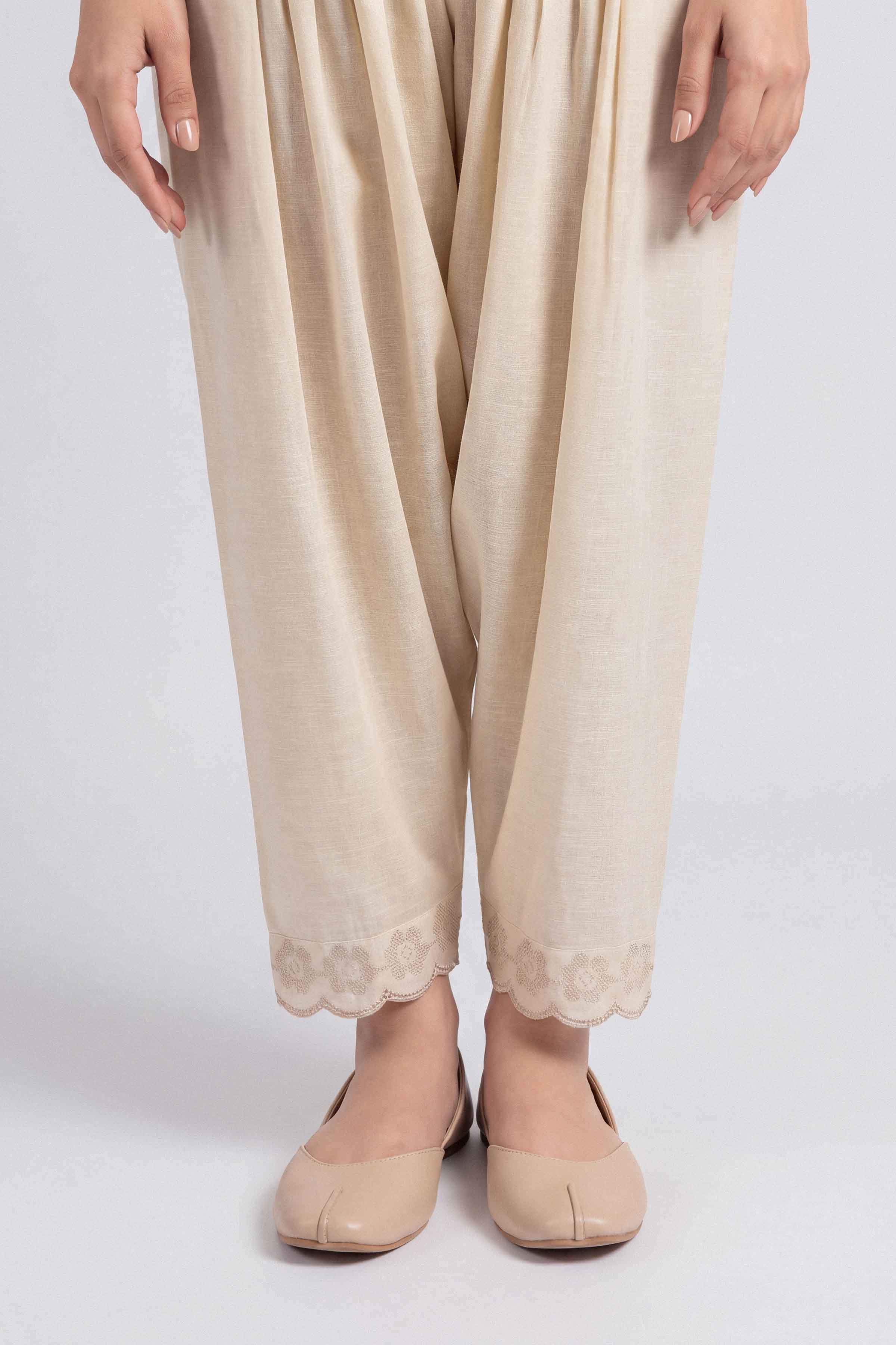 Retail Price: 3,990/-PKR