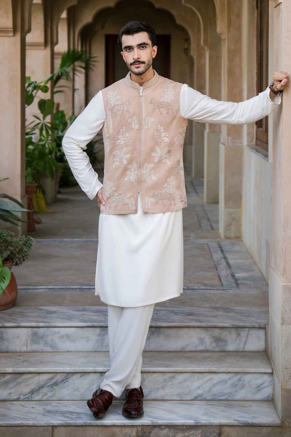 Embroidered Waistcoat - ST1WE-NAQ26WV1-4
