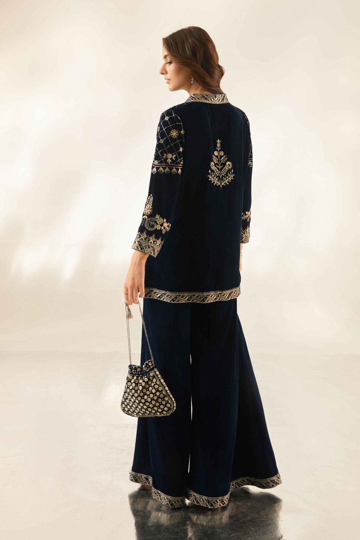 2 Piece - Embroidered Suit - ST2JTE-LUXE26WV1-1 for Women - Pret Collection | Nishat | Shop Online 