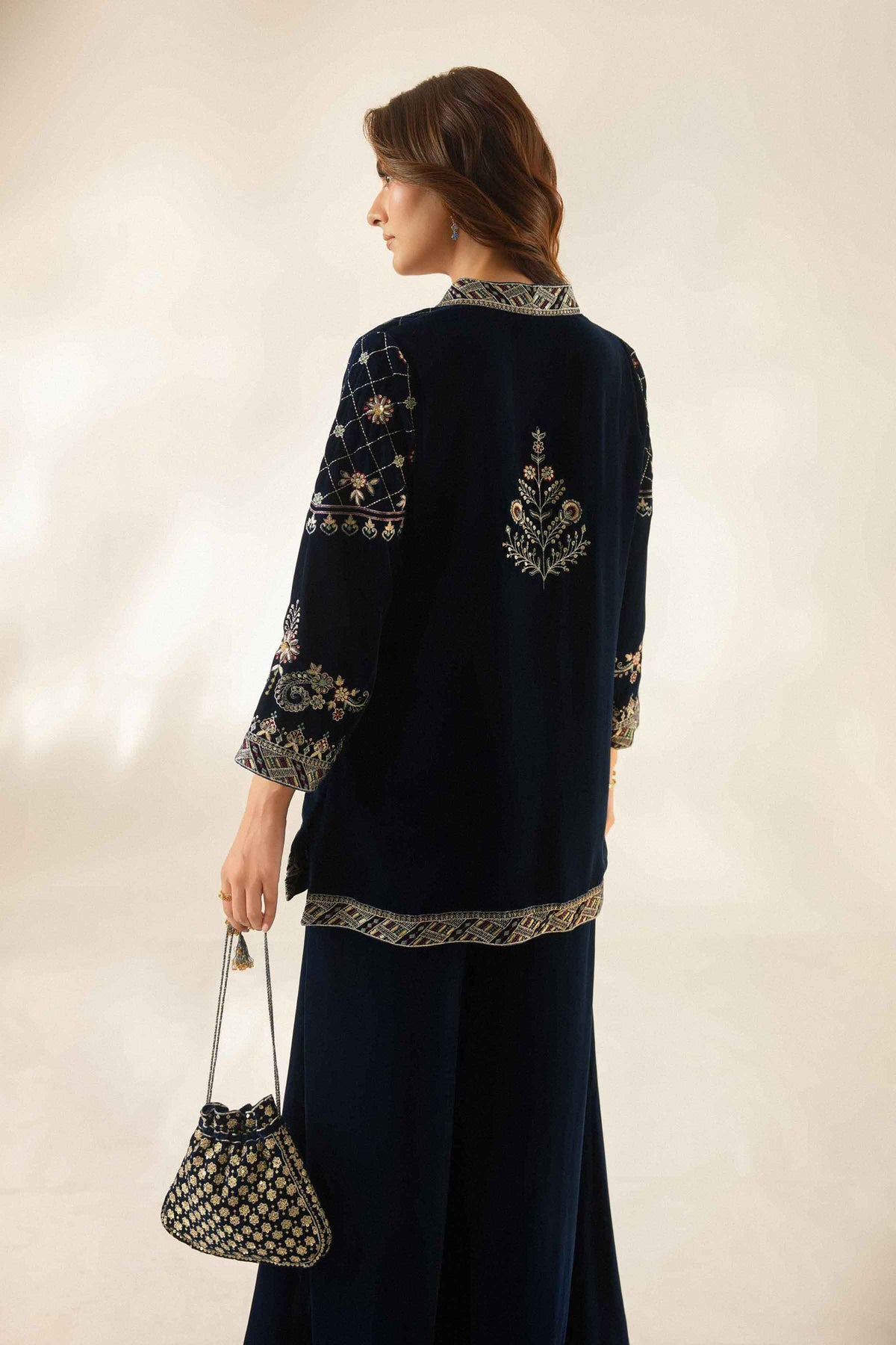 2 Piece - Embroidered Suit - ST2JTE-LUXE26WV1-1 for Women - Pret Collection | Nishat | Shop Online 