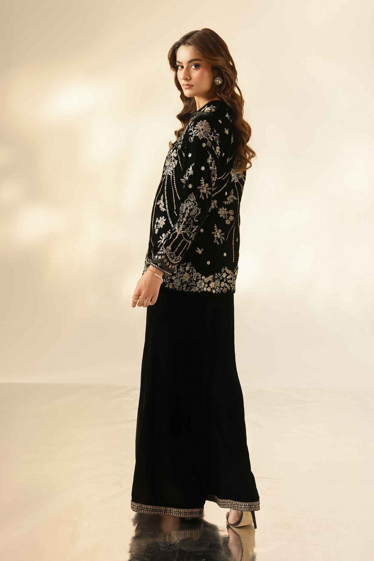 2 Piece - Embroidered Suit - ST2JTE-LUXE26WV1-2 for Women - Pret Collection | Nishat | Shop Online 