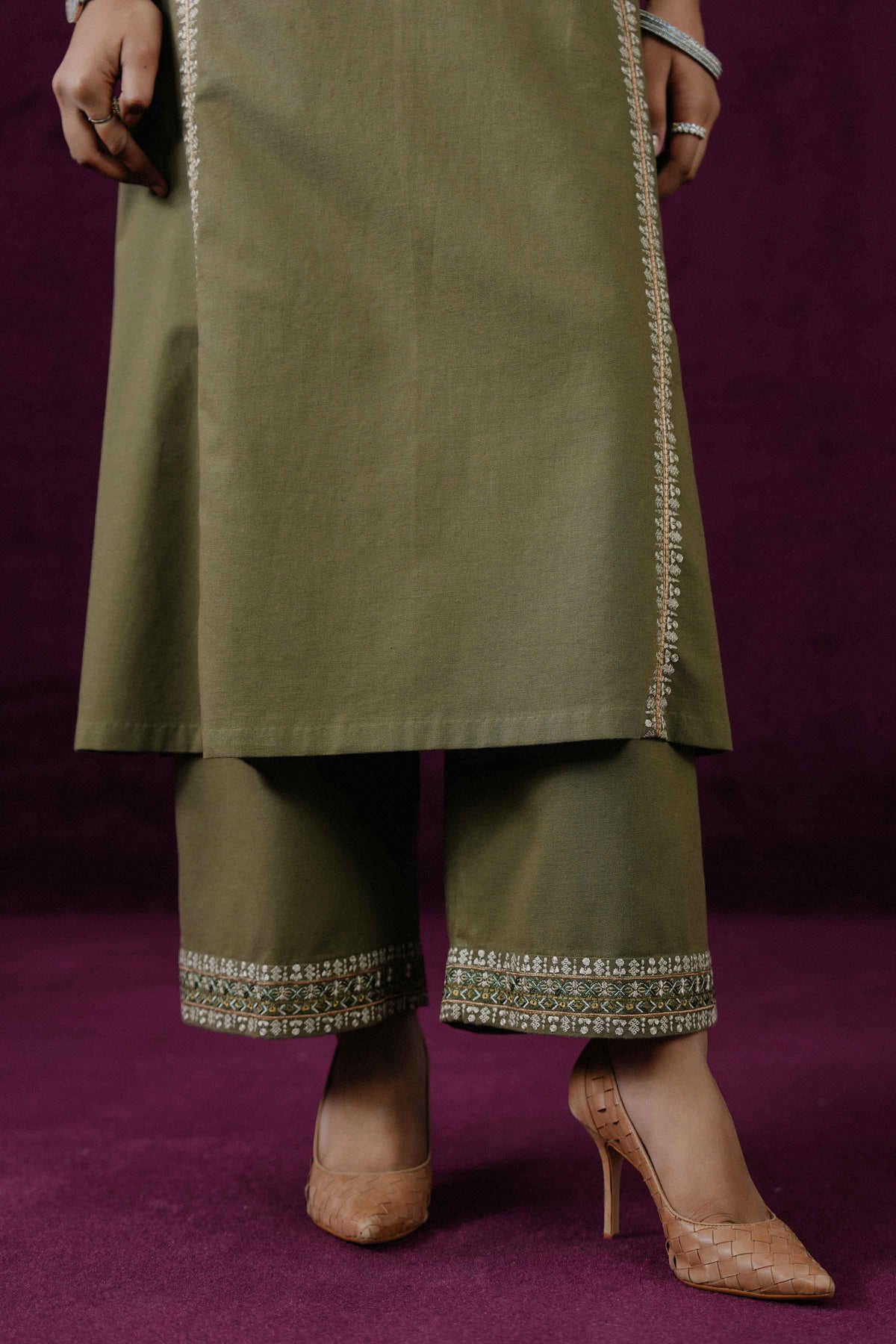 2 PIECE - EMBROIDERED SUIT - ST2PE-BOUT26WV2-22 for Women - Boutique Collection | Nishat | Shop Online 