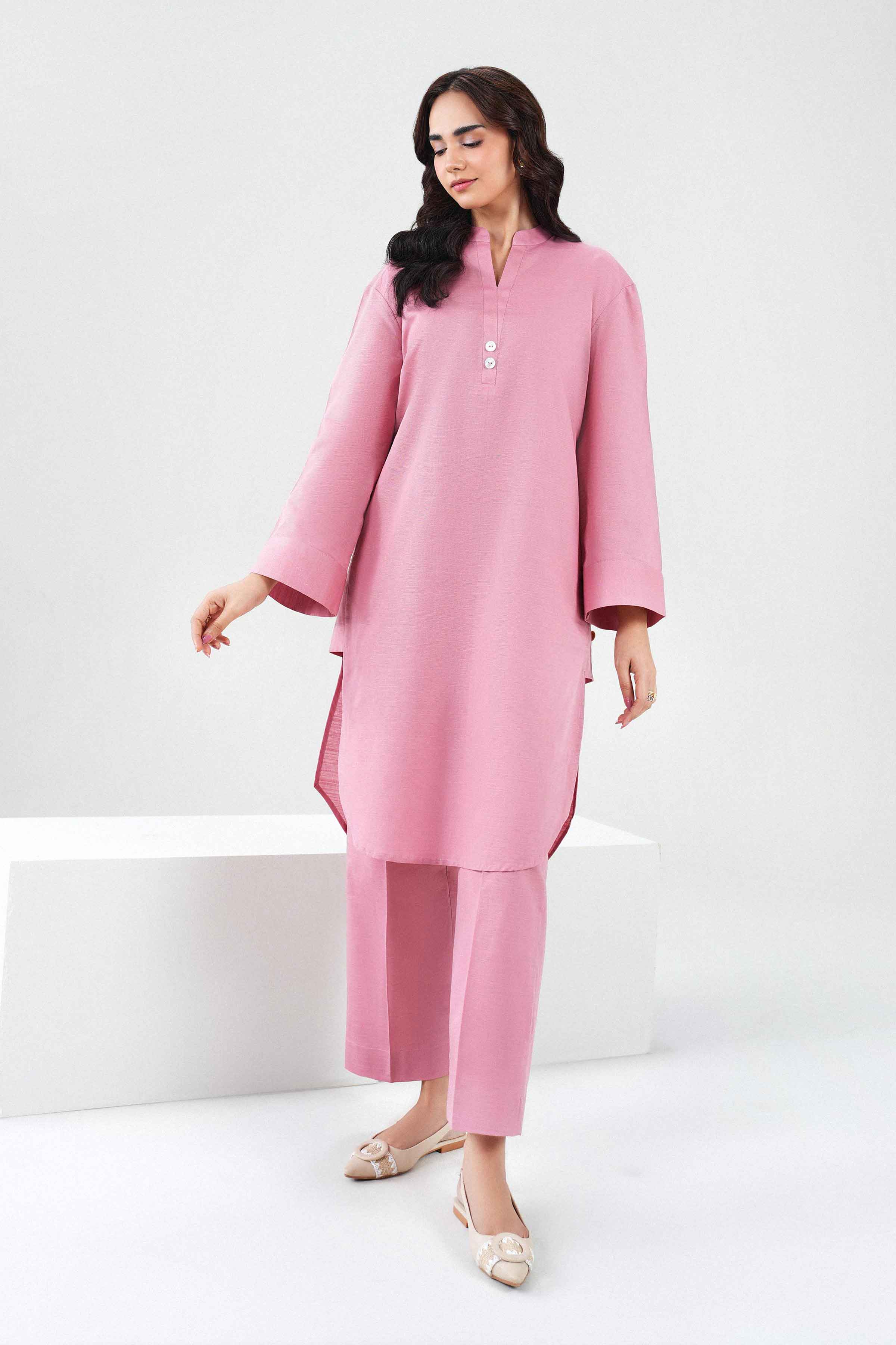 Retail Price: 5,990/-PKR