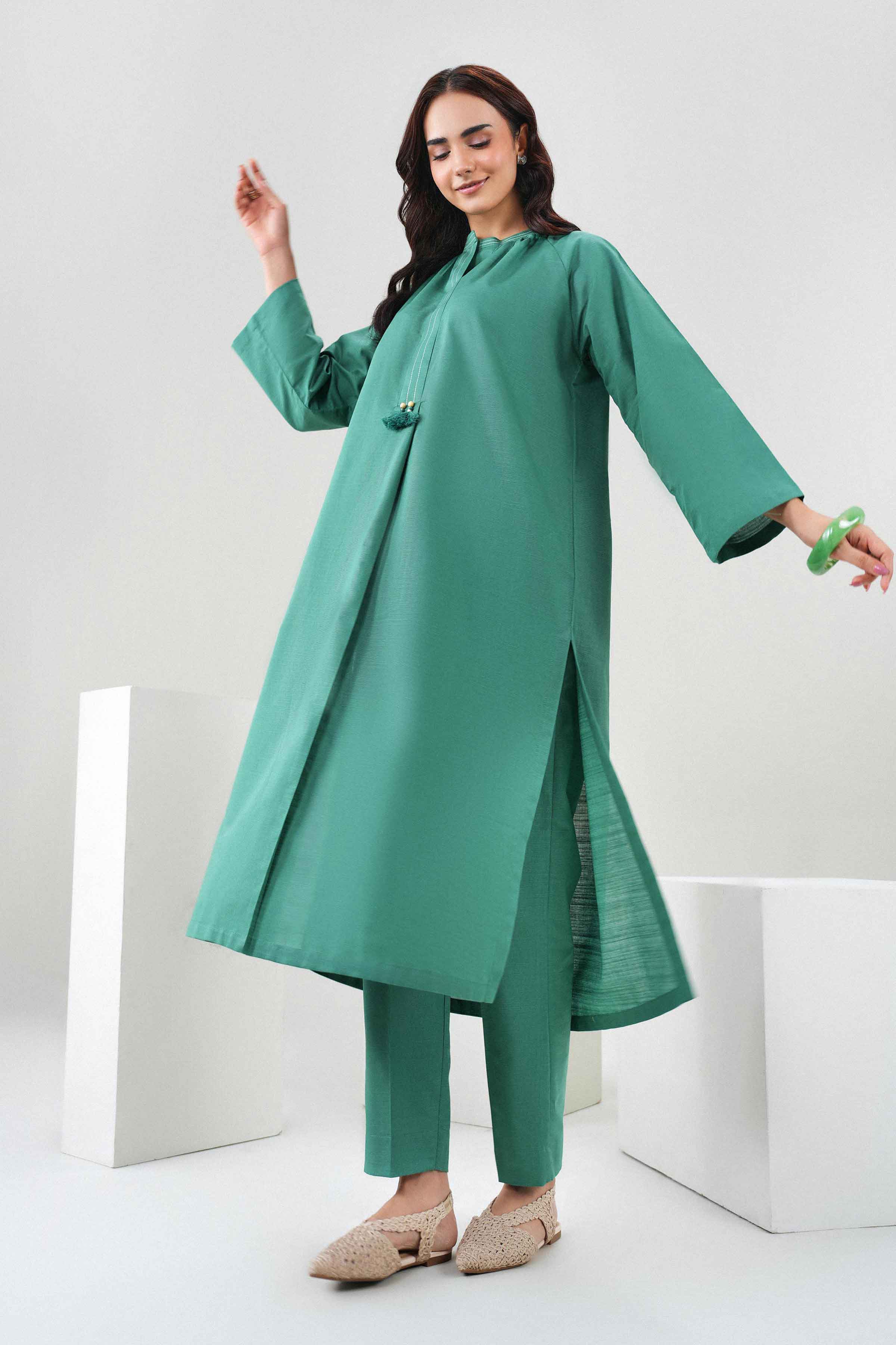 Retail Price: 5,990/-PKR