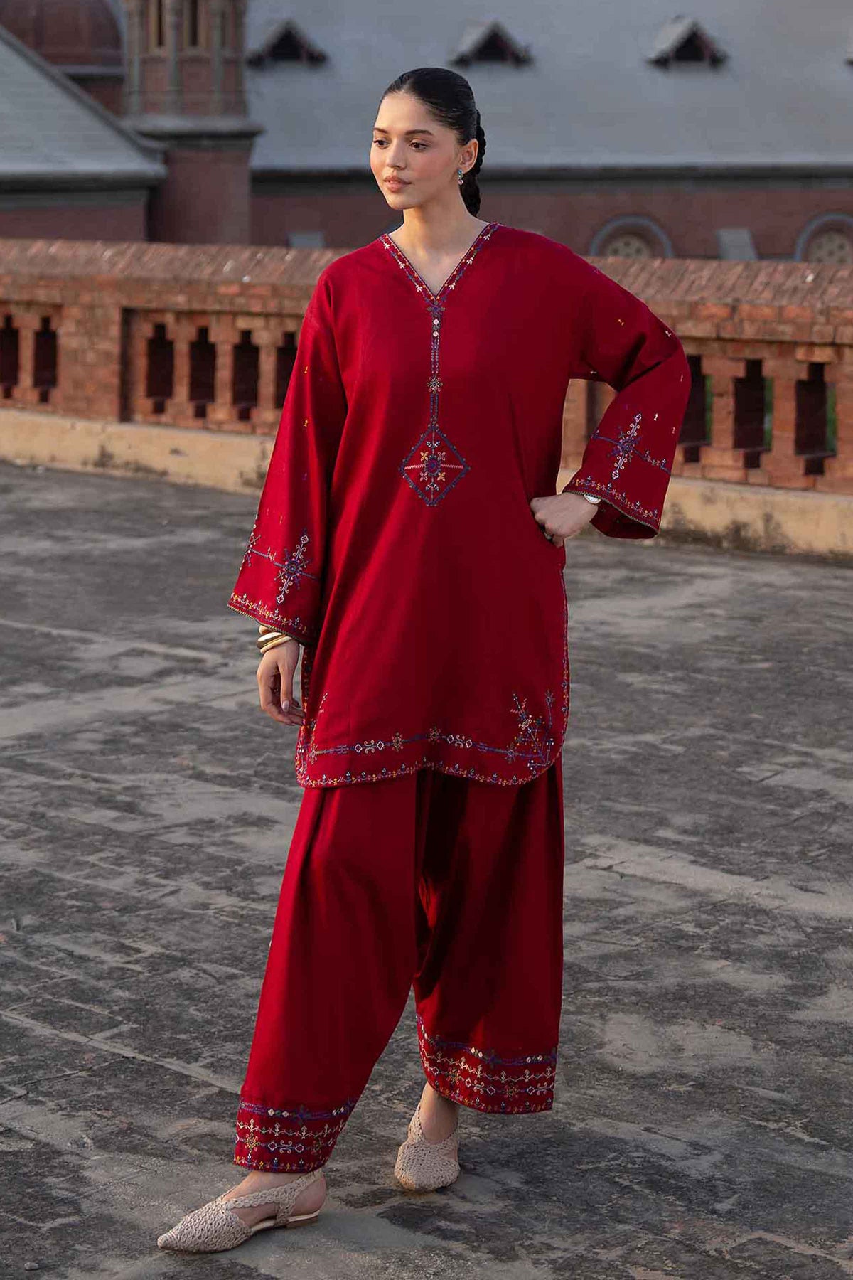 2 Piece - Embroidered Suit - ST2STE-PRET26WV2-34 for Women -  Pret Collection | Nishat | Shop Online