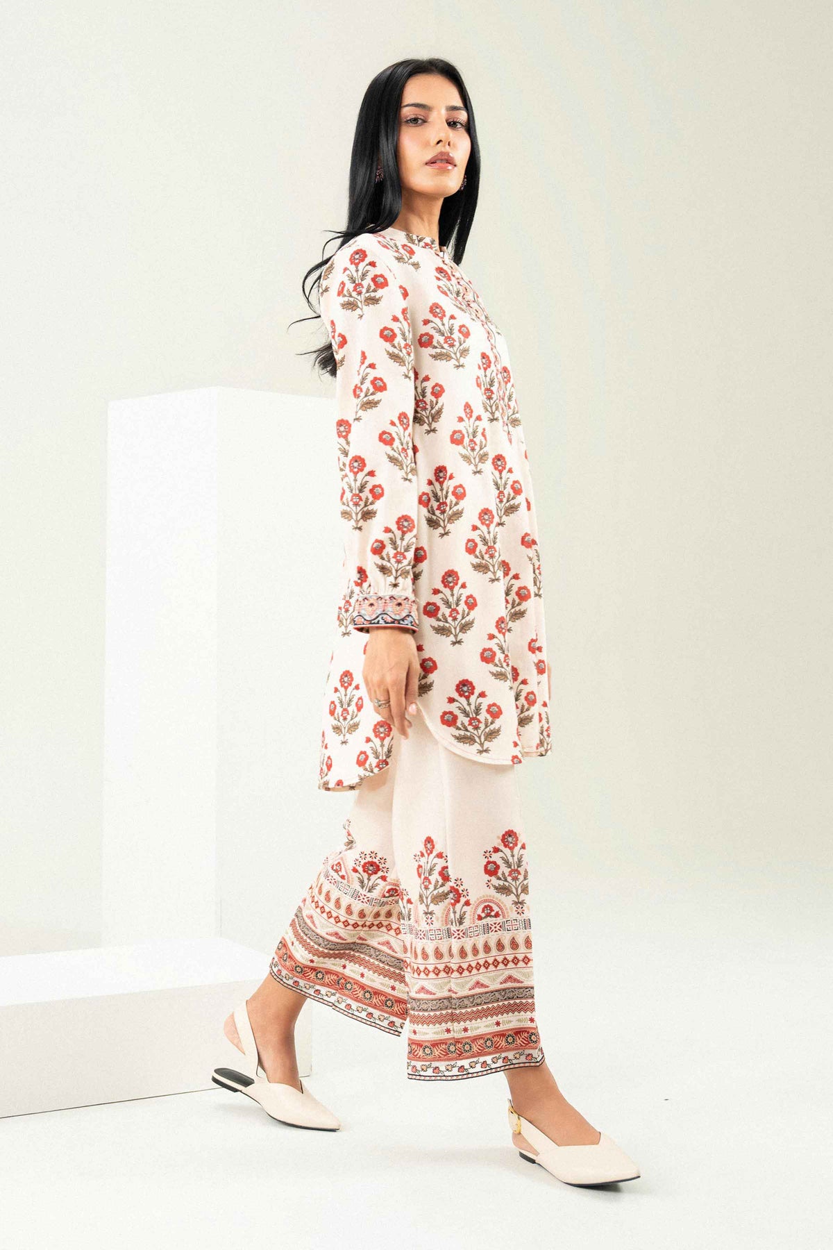 2 Piece - Printed Embroidered Suit - ST2STE-PRET26WV2-45 for Women - Pret Collection | Nishat | Shop Online 