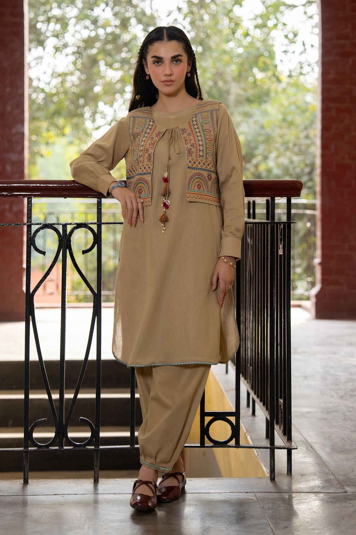 3 Piece - Embroidered Suit - ST2STE-PRET26WV2-48