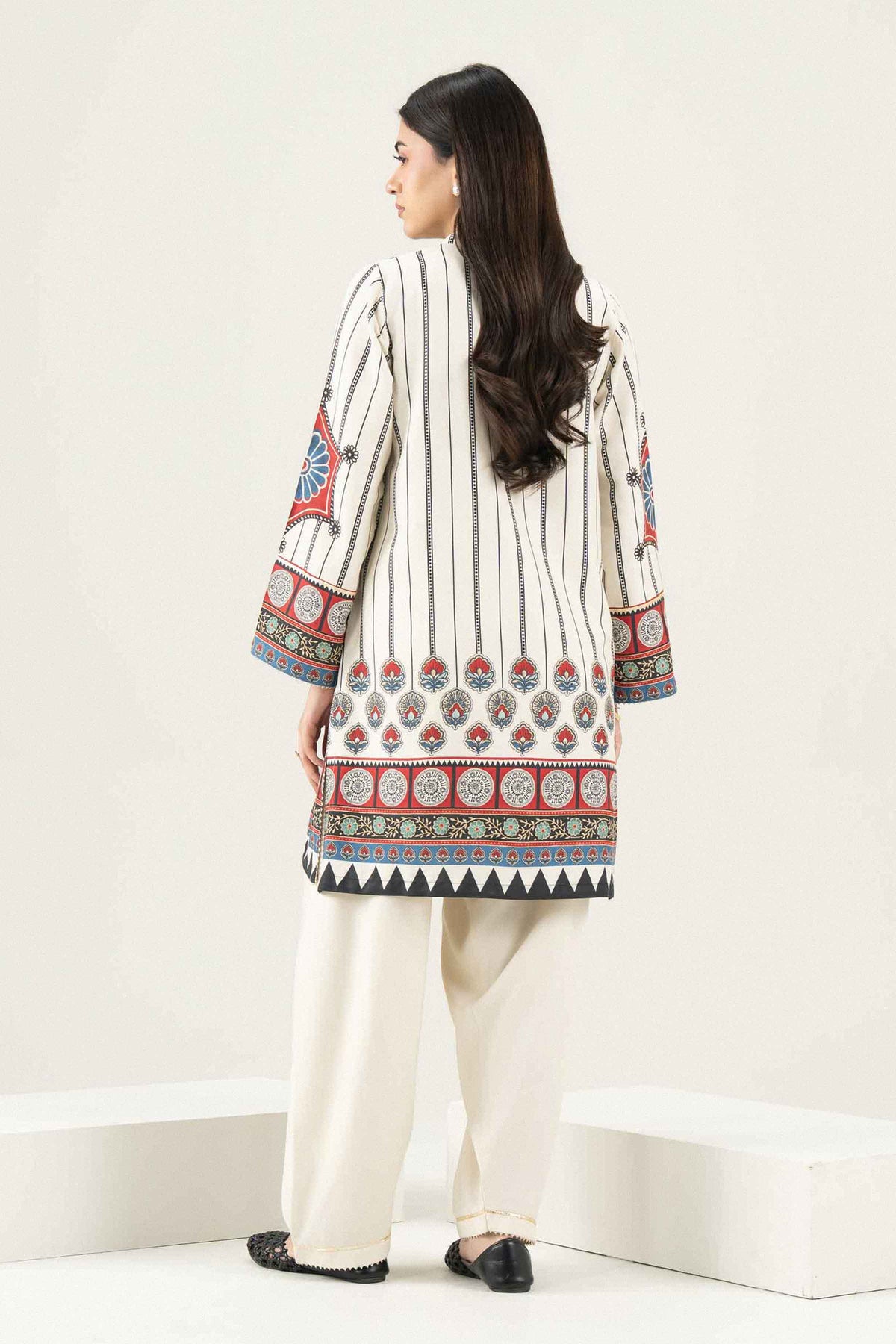 2 PIECE - PRINTED SUIT - ST2STE-PRET26WV2-65 for Women - Pret Collection | Nishat | Shop Online