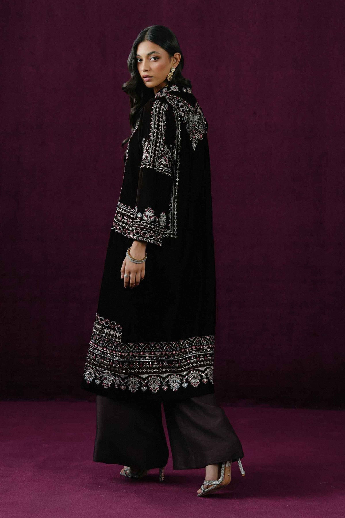 2 PIECE - EMBROIDERED SUIT - ST3PE-BOUT26WV1-6 for Women - Boutique Collection | Nishat | Shop Online 