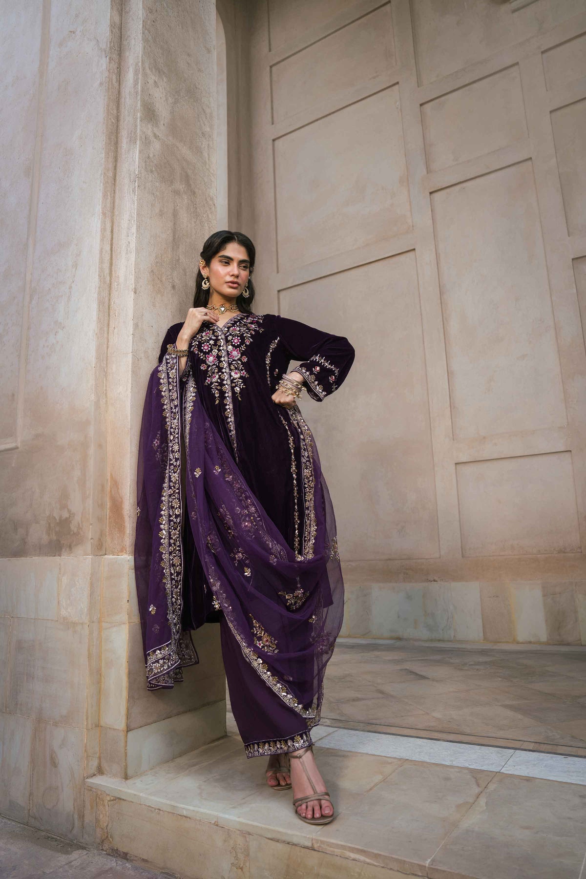 3 PIECE - EMBROIDERED SUIT - ST3PE-LUXE26WV1-17