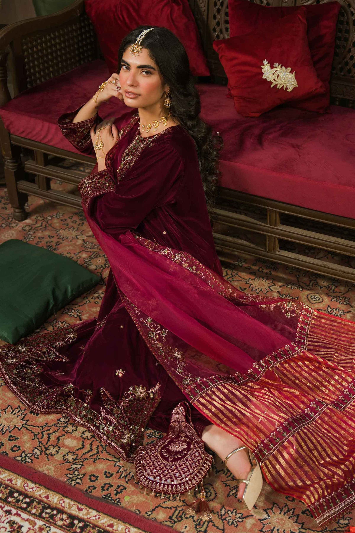 3 Piece - Embroidered Suit - ST3PE-LUXE26WV1-19