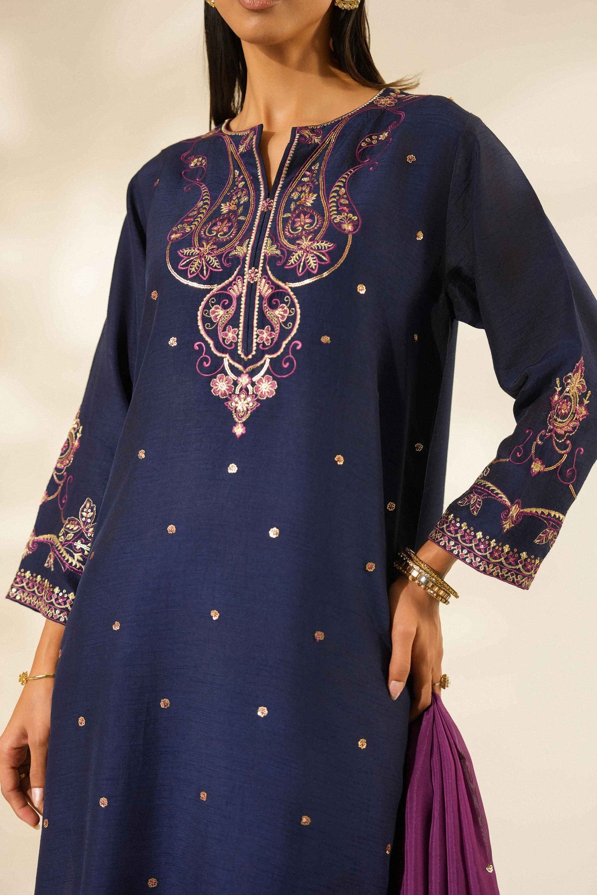 3 Piece - Embroidered Suit - ST3PE-LUXE26WV2-25 for Women -  Luxury Pret Collection | Nishat | Shop Online 