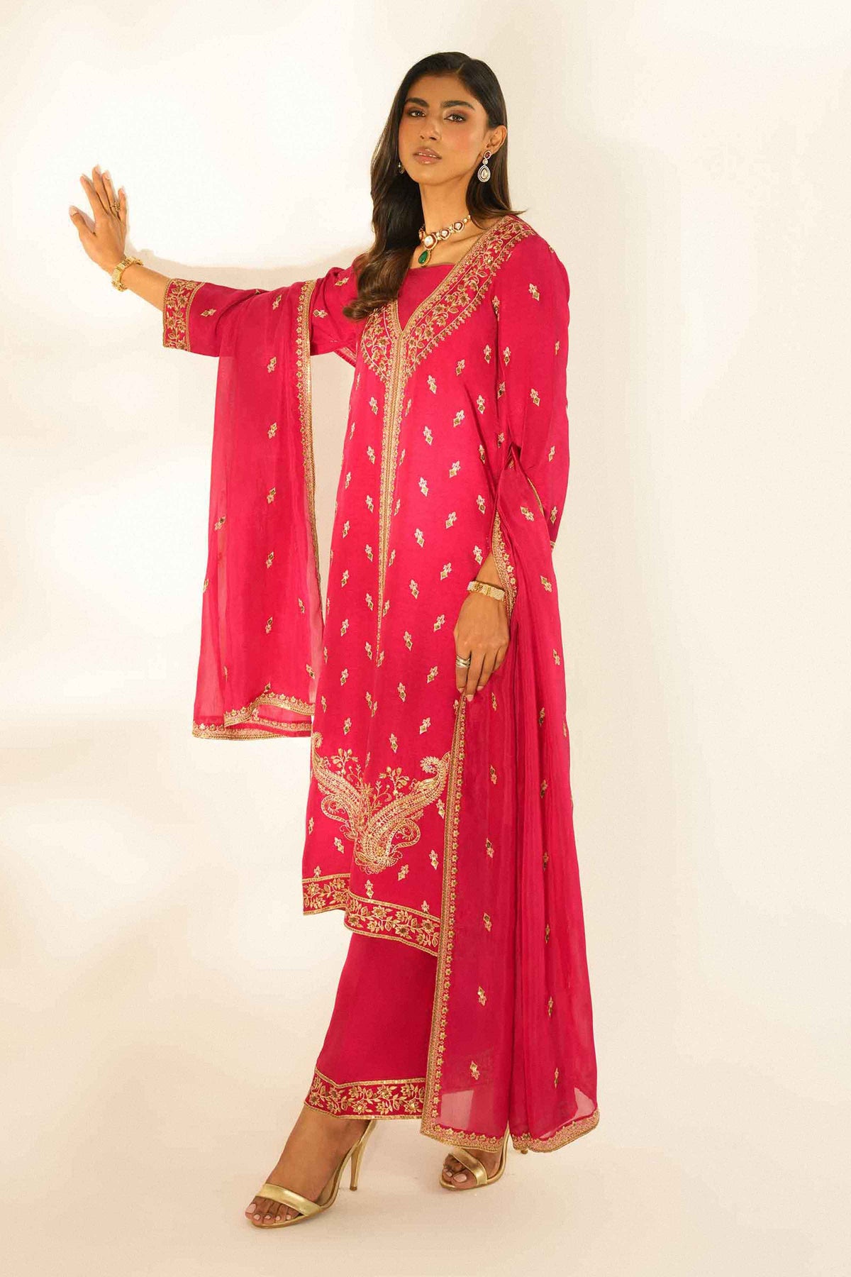 3 Piece - Embroidered Suit - ST3PE-LUXE26WV2-26 for Women -  Luxury Pret Collection | Nishat | Shop Online 