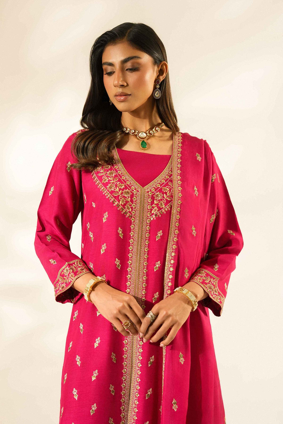 3 Piece - Embroidered Suit - ST3PE-LUXE26WV2-26 for Women -  Luxury Pret Collection | Nishat | Shop Online 