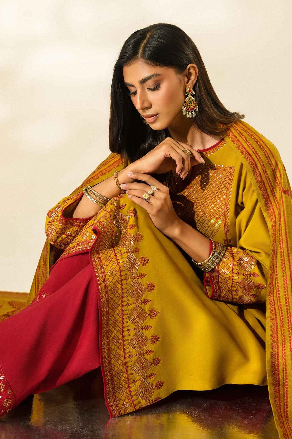 3 PIECE - EMBROIDERED SUIT - ST3PE-LUXE26WV3-48