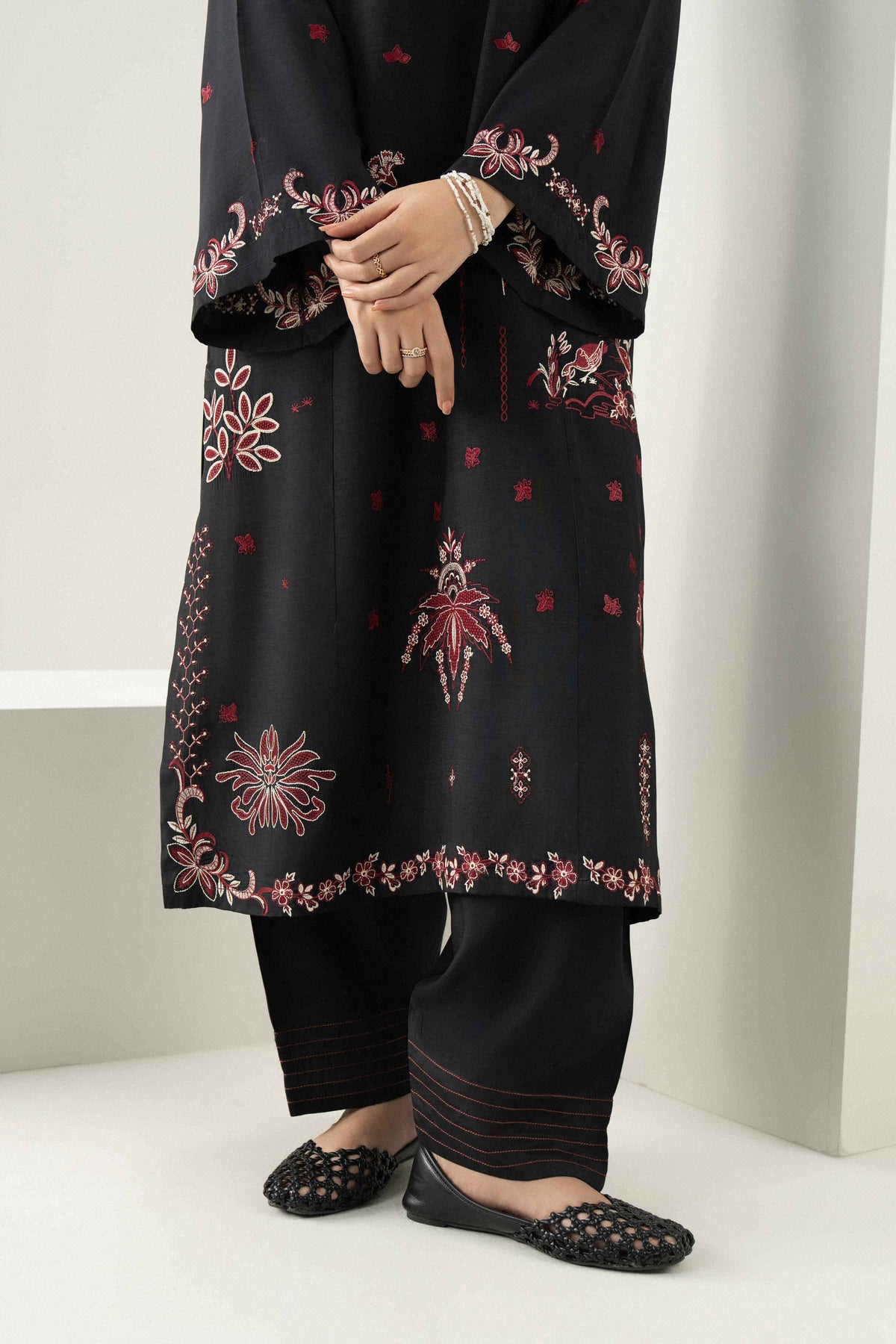3 PIECE - PRINTED EMBROIDERED SUIT - ST3PE-PRET26WV1-12 for Women - Pret Collection | Nishat | Shop Online