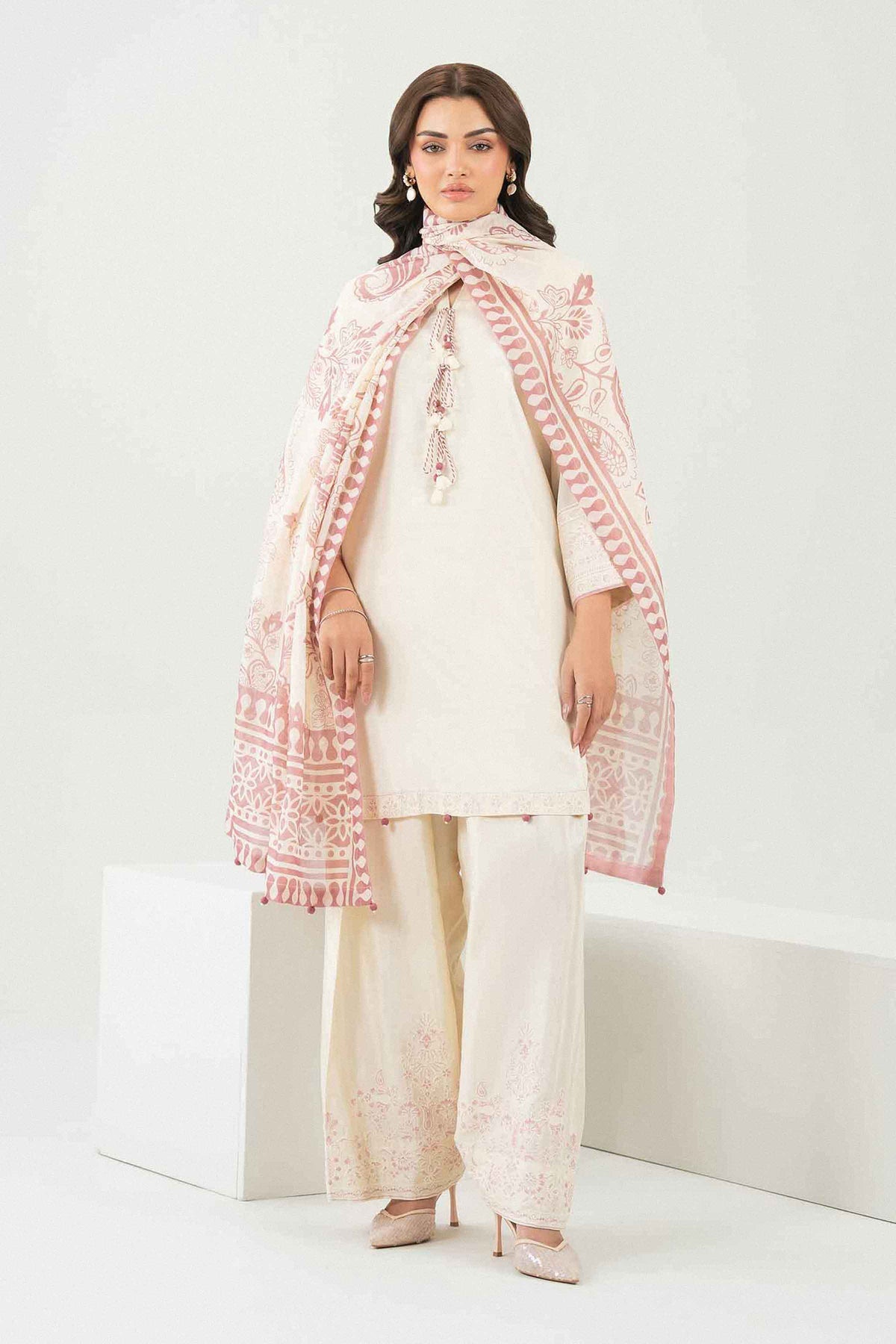 3 PIECE - PRINTED EMBROIDERED SUIT - ST3PE-PRET26WV1-14 for Women - Pret Collection | Nishat | Shop Online