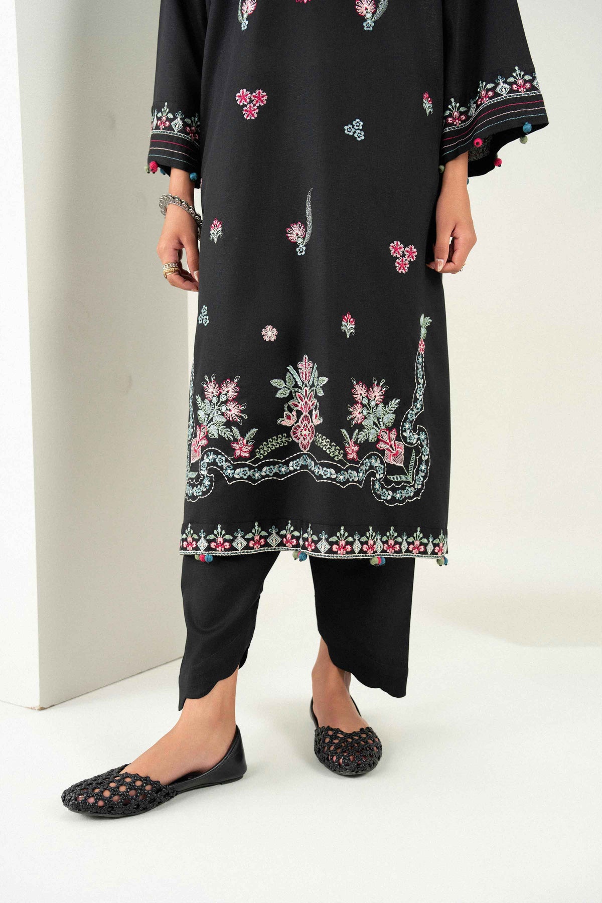 2 Piece - Embroidered Suit - ST3PE-PRET26WV1-18 for Women - Pret Collection | Nishat | Shop Online 