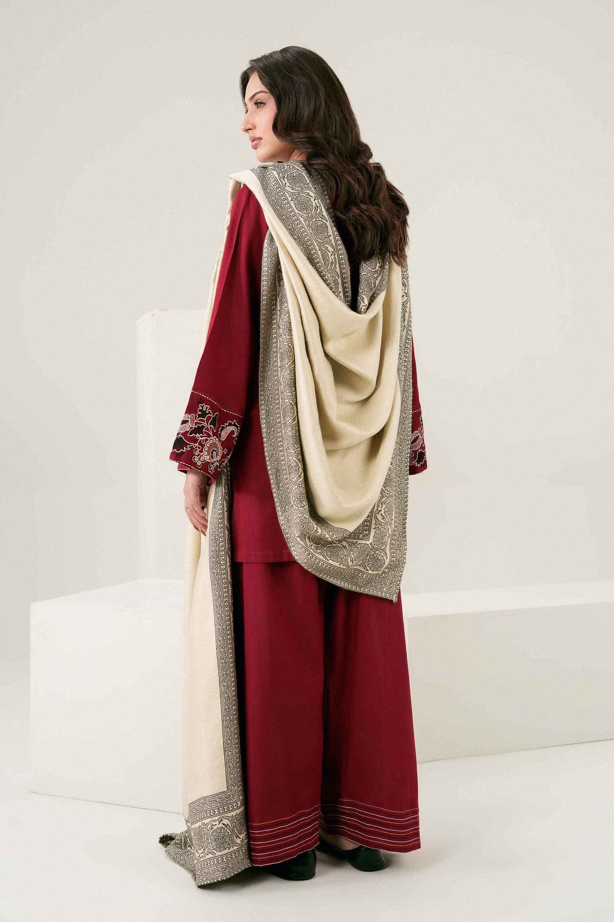 3 PIECE - EMBROIDERED SUIT - ST3PE-PRET26WV2-12 for Women - Pret Collection | Nishat | Shop Online