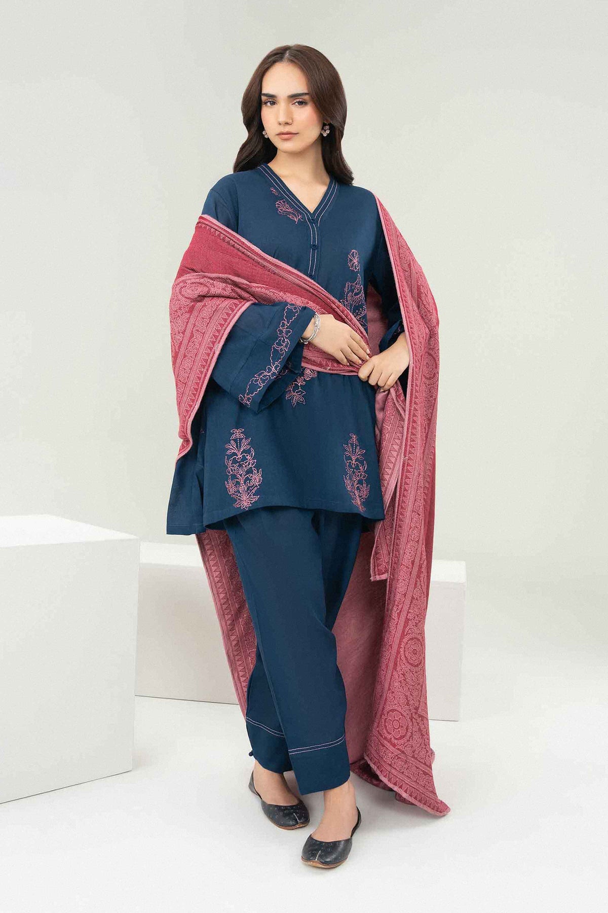 3 Piece - Embroidered Suit - ST3PE-PRET26WV2-15-for Women -  Pret Collection | Nishat | Shop Online 