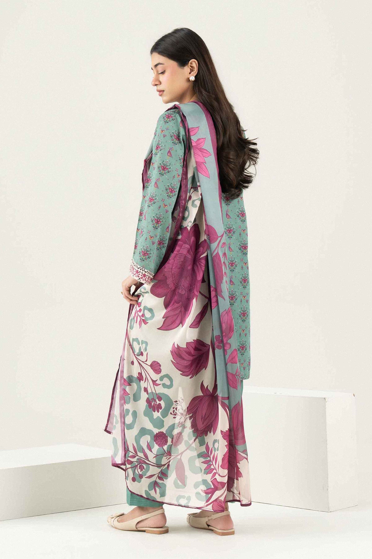 3 PIECE - PRINTED EMBROIDERED SUIT - ST3PE-PRET26WV2-25 for Women - Pret Collection | Nishat | Shop Online
